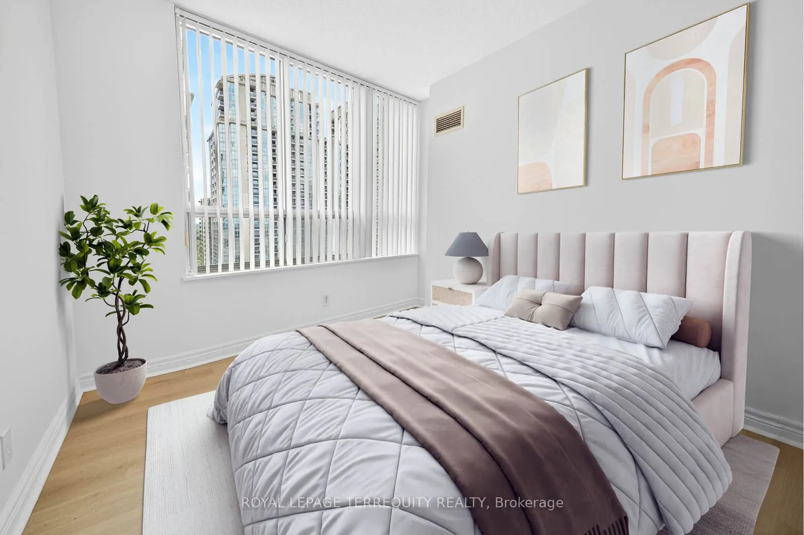23 Hollywood Avenue, #2610
