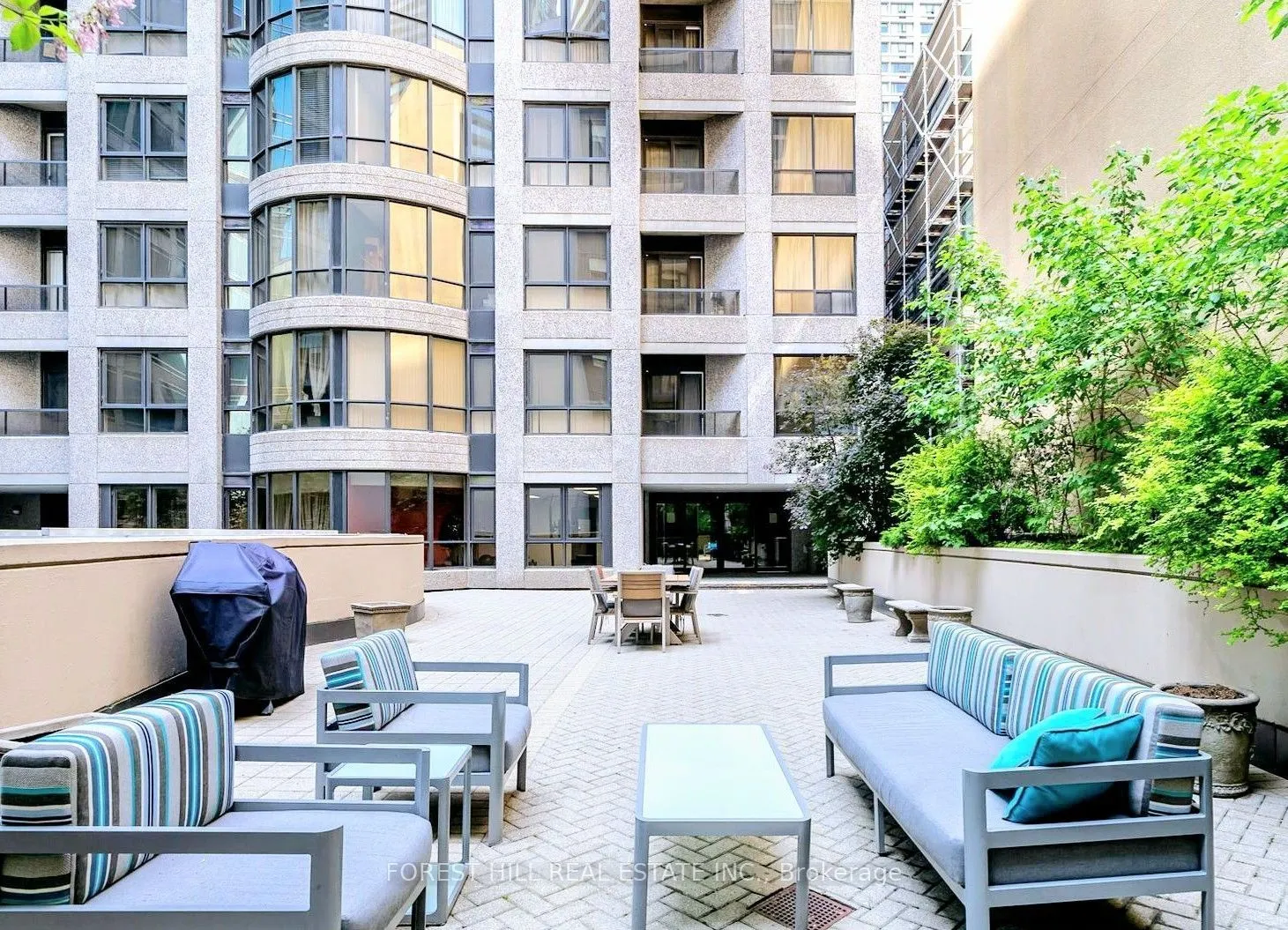 55 Bloor Street E, #605