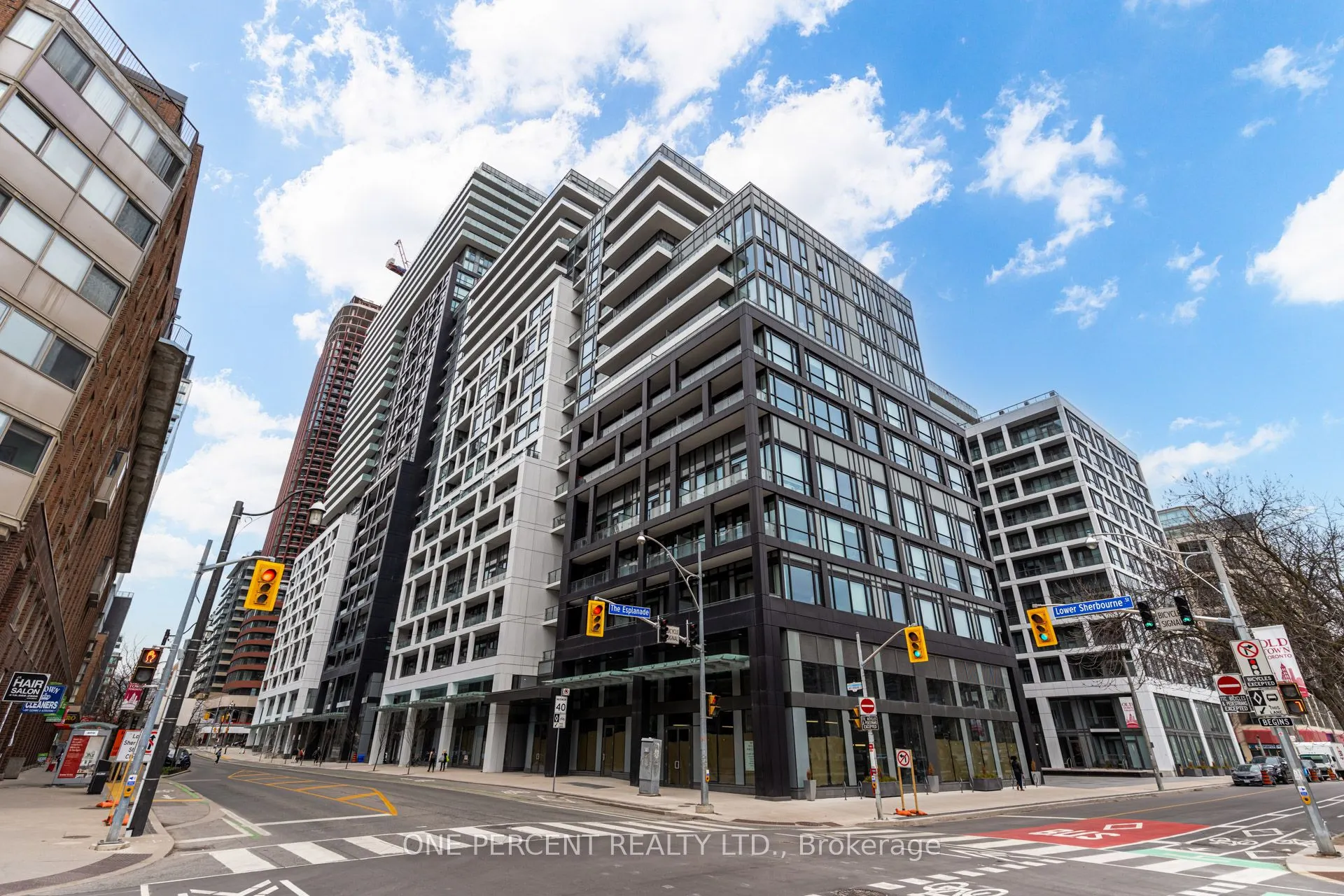121 Lower Sherbourne Street, #843D
