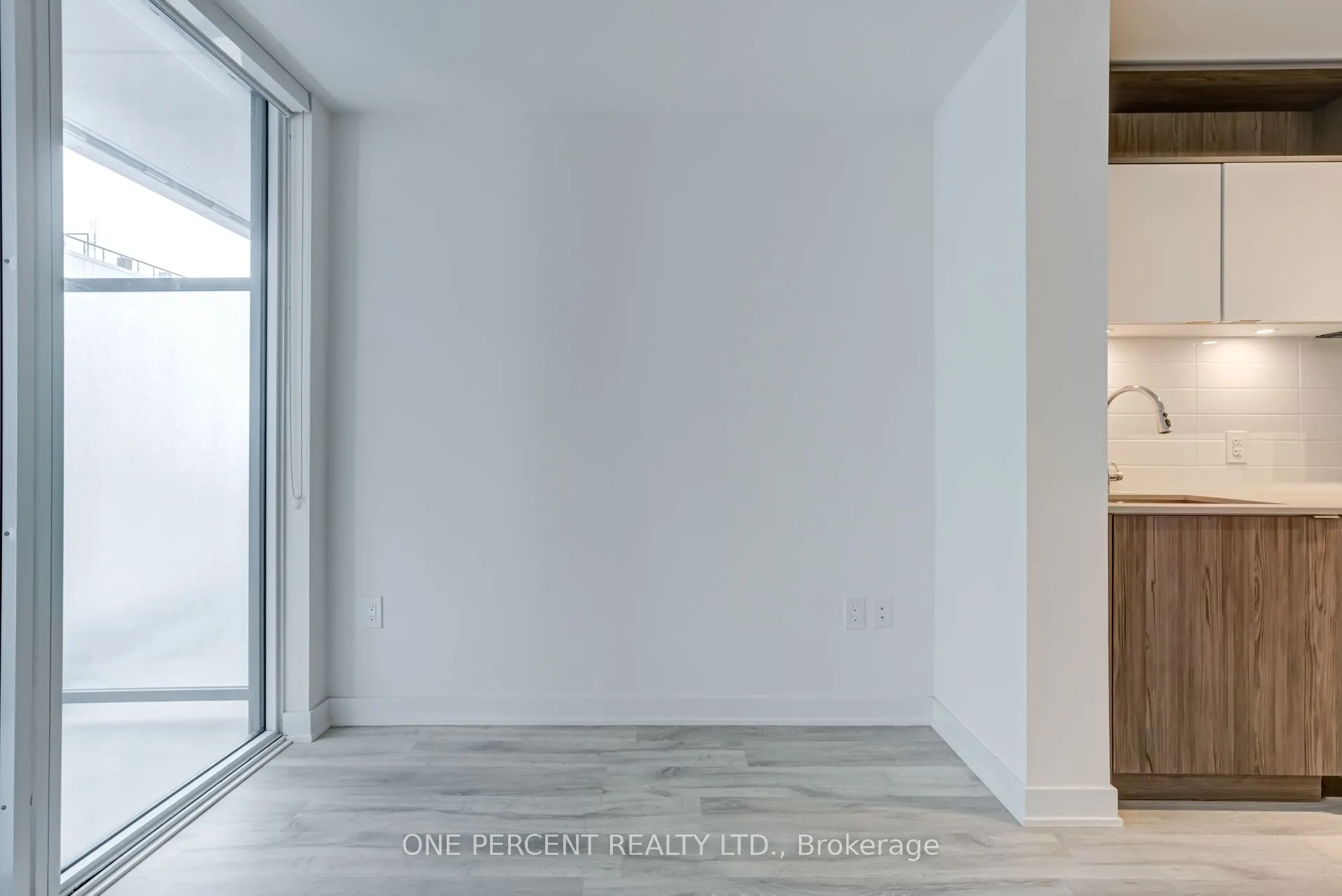 121 Lower Sherbourne Street, #843D