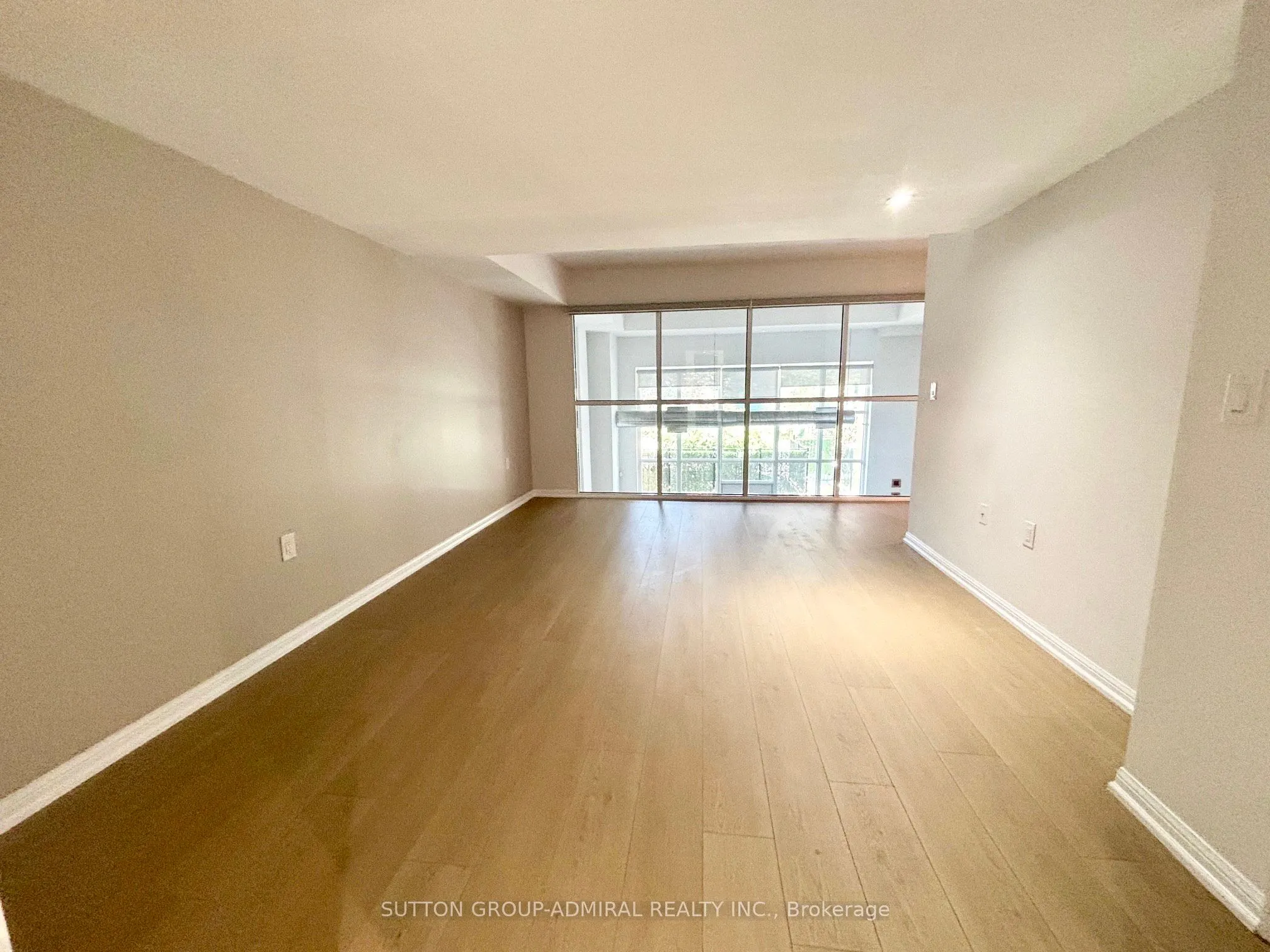 125 Western Battery Road, #102