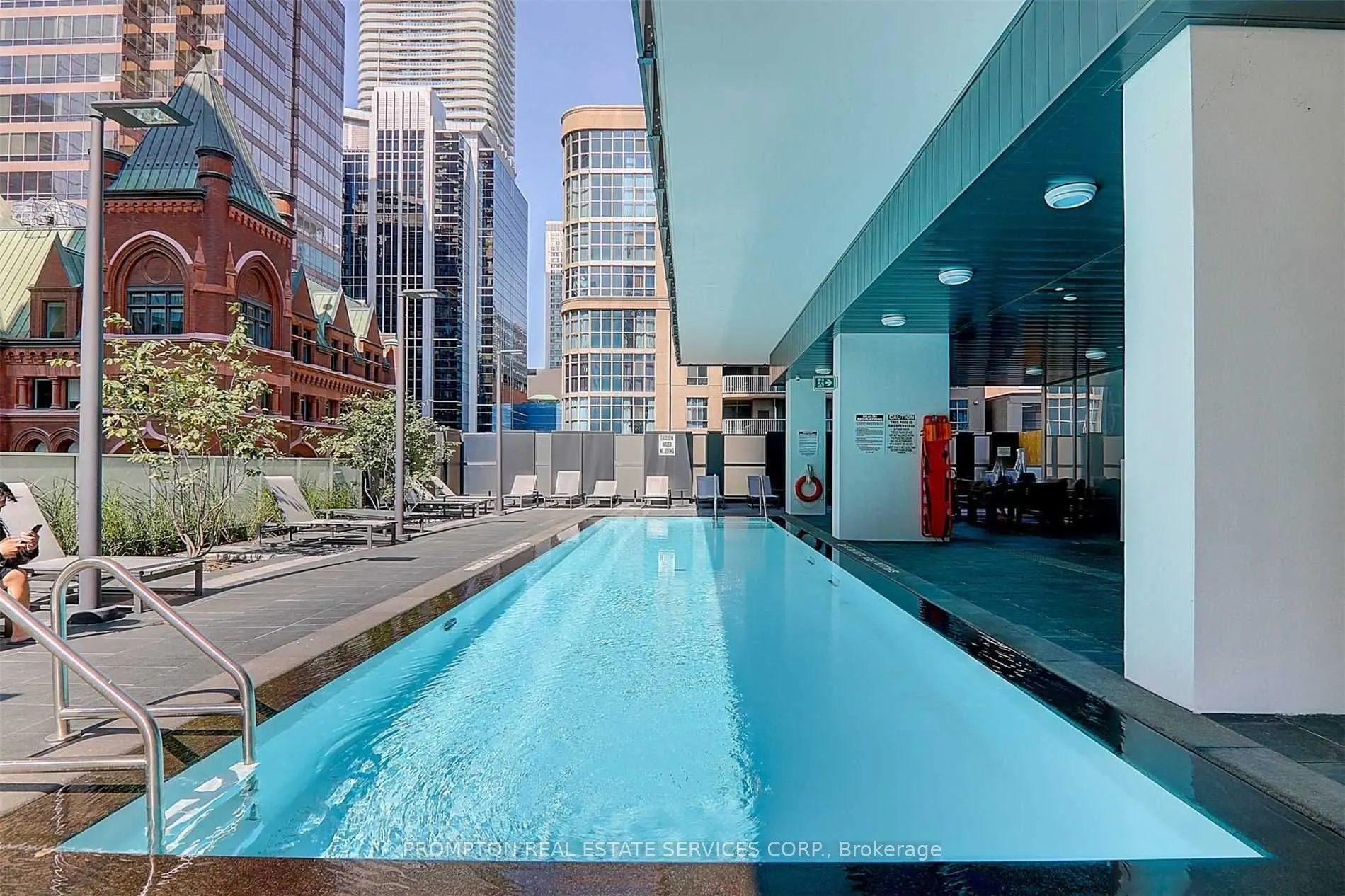 25 Richmond Street E, #1214