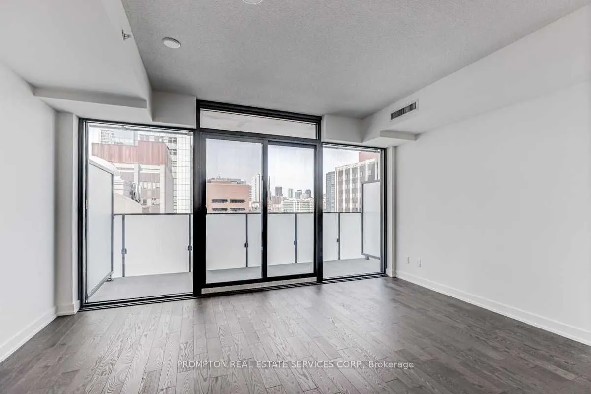 25 Richmond Street E, #1214