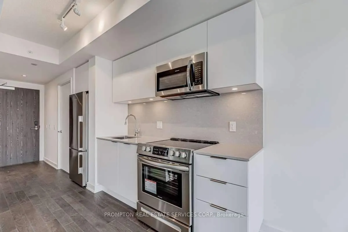 25 Richmond Street E, #1214
