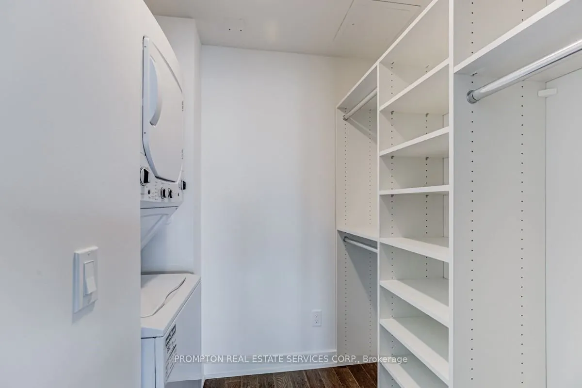 25 Richmond Street E, #1214