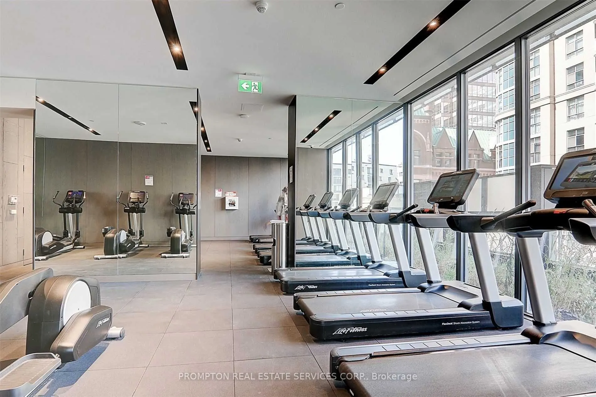 25 Richmond Street E, #1214