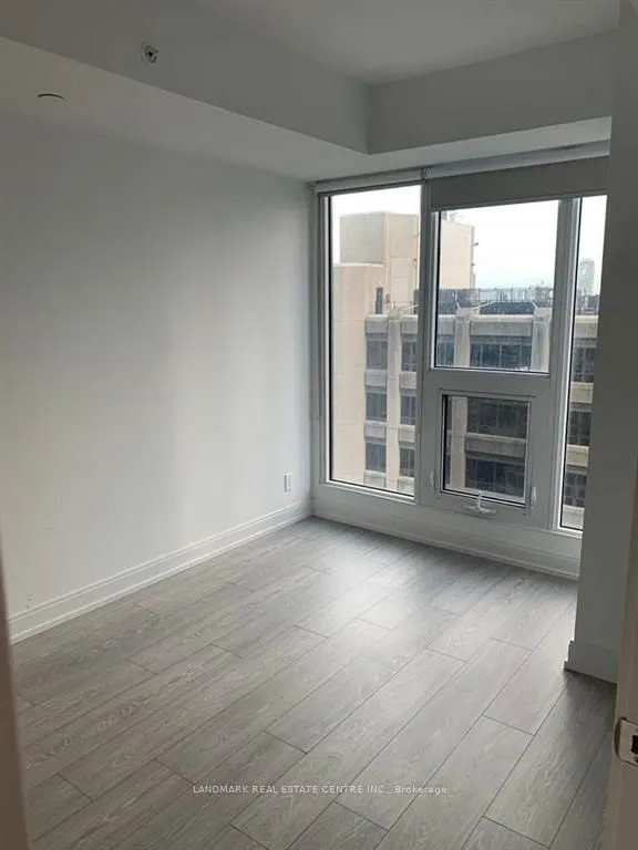 181 Dundas Street E, #2207
