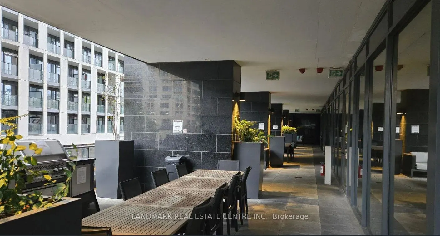 181 Dundas Street E, #2207