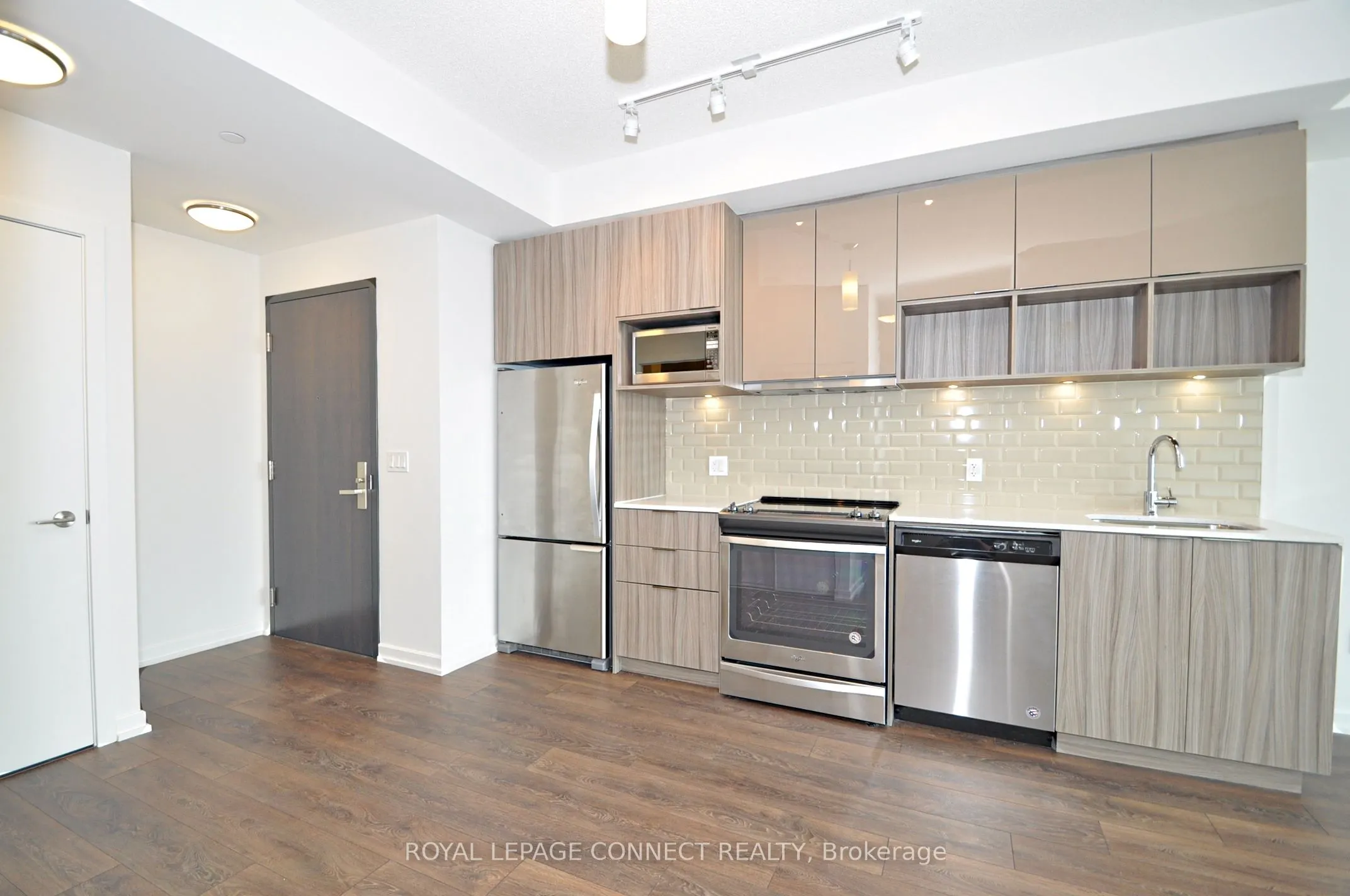 52 Forest Manor Road, #428