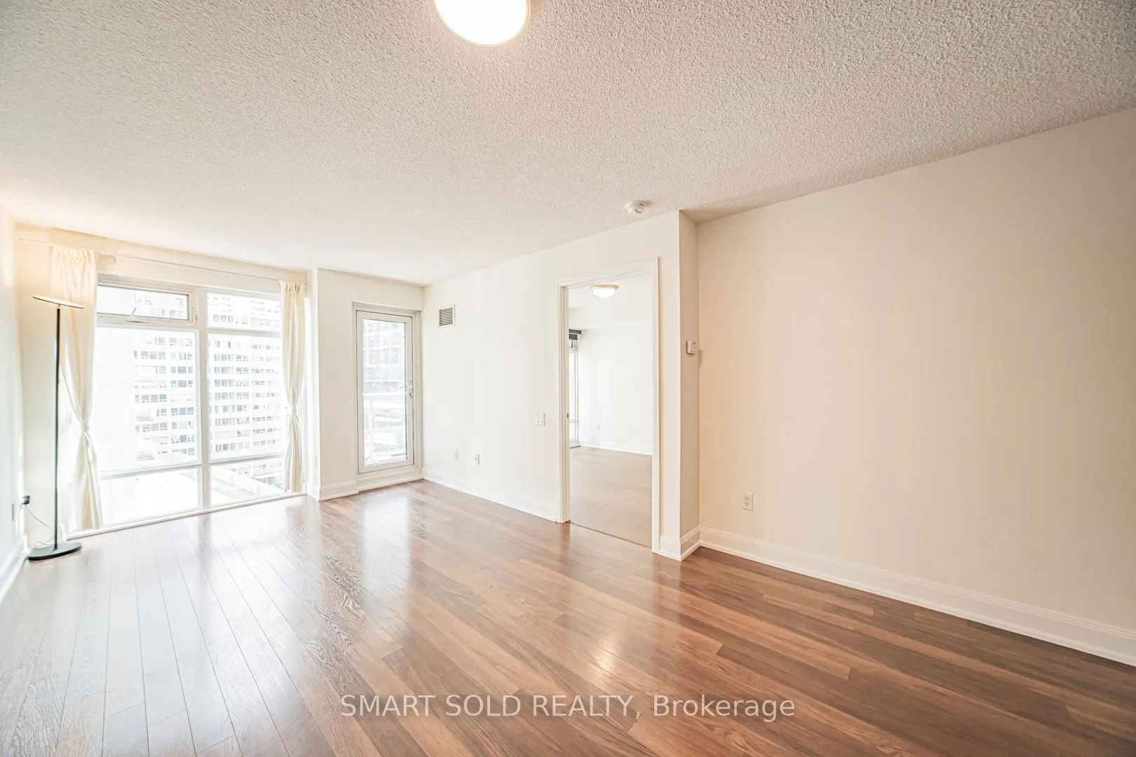 2191 Yonge Street, #901