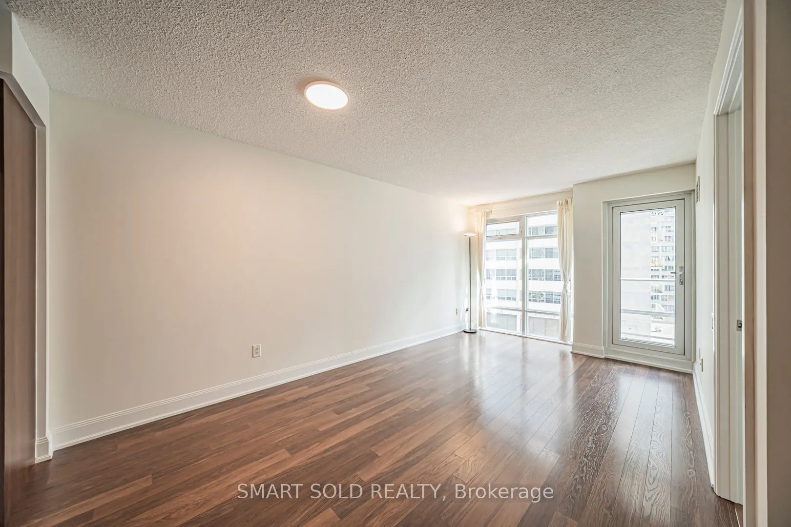 2191 Yonge Street, #901