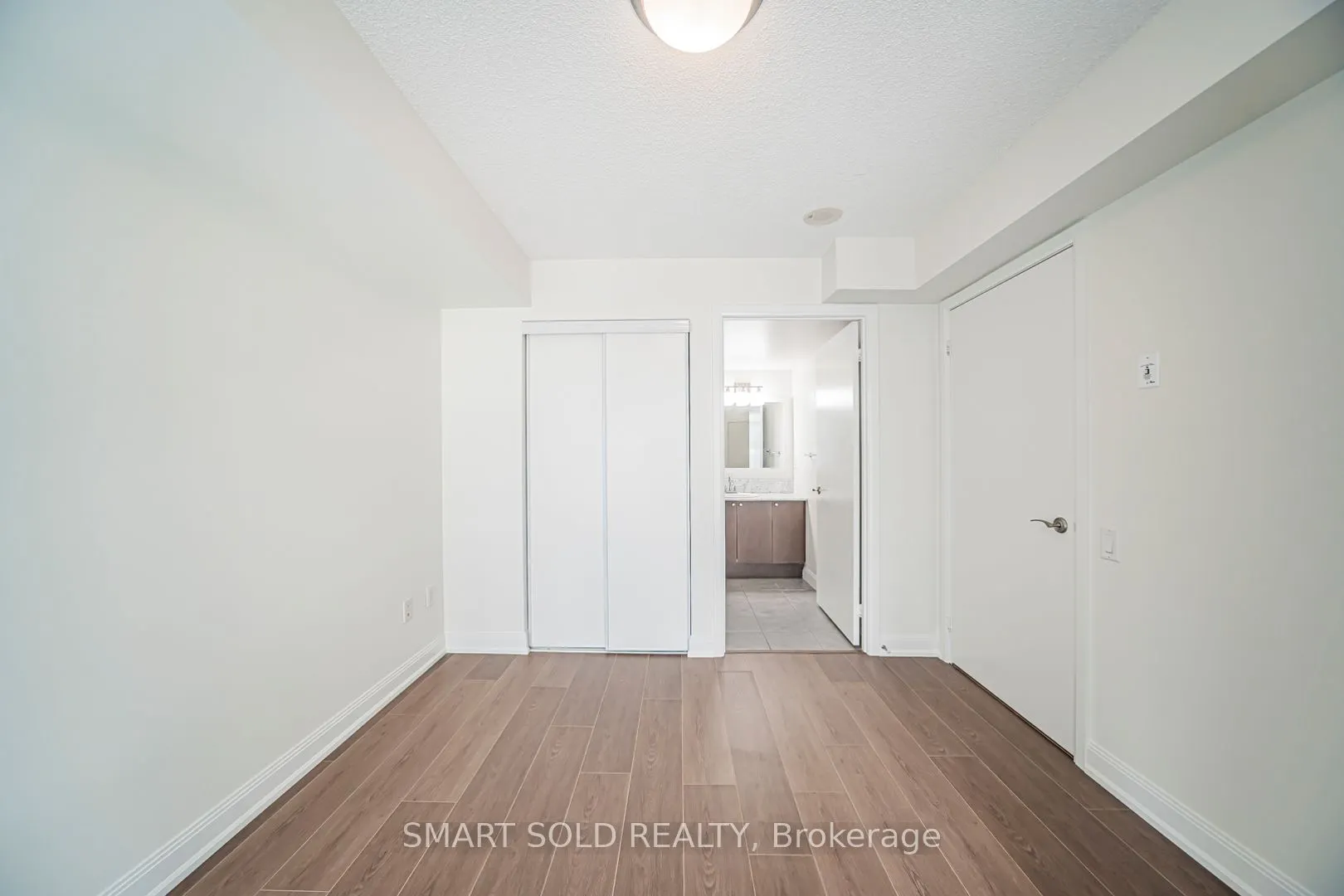 2191 Yonge Street, #901