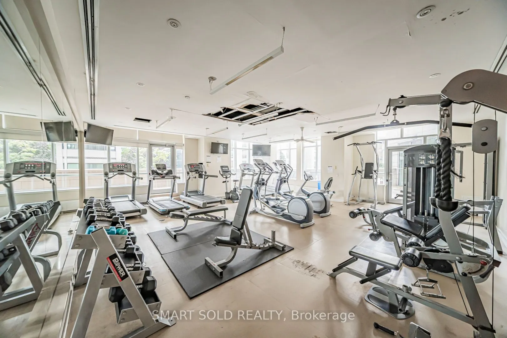 2191 Yonge Street, #901