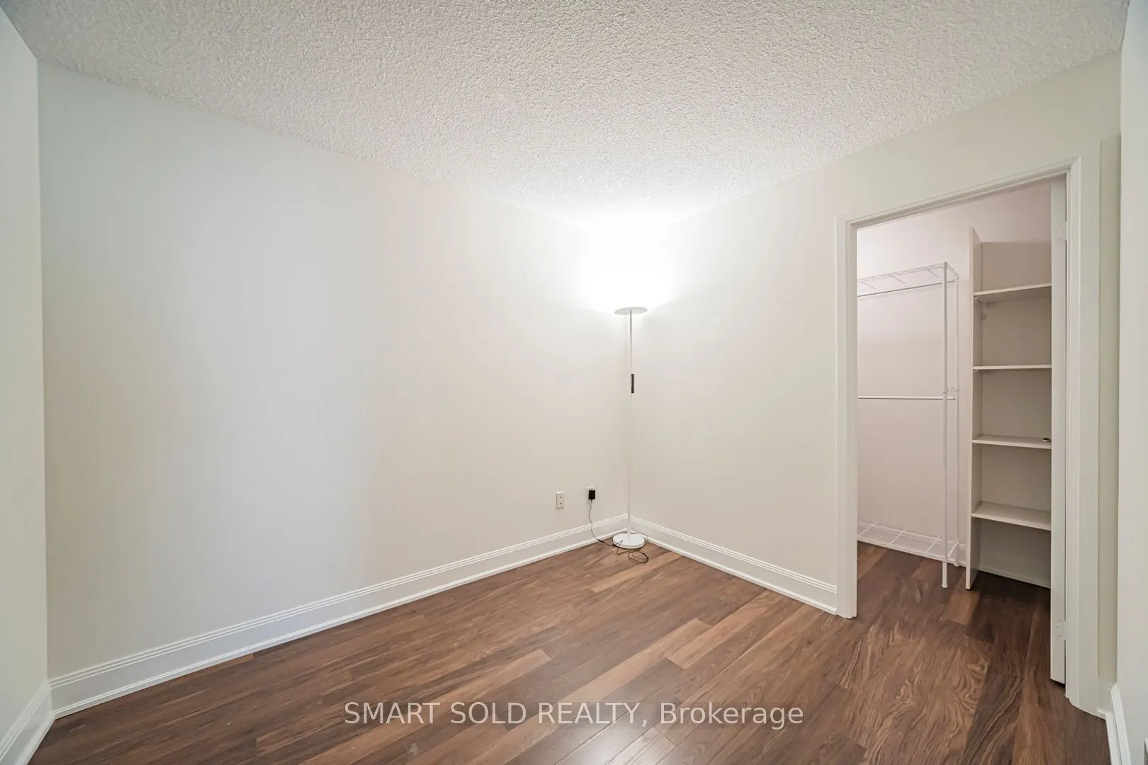 2191 Yonge Street, #901