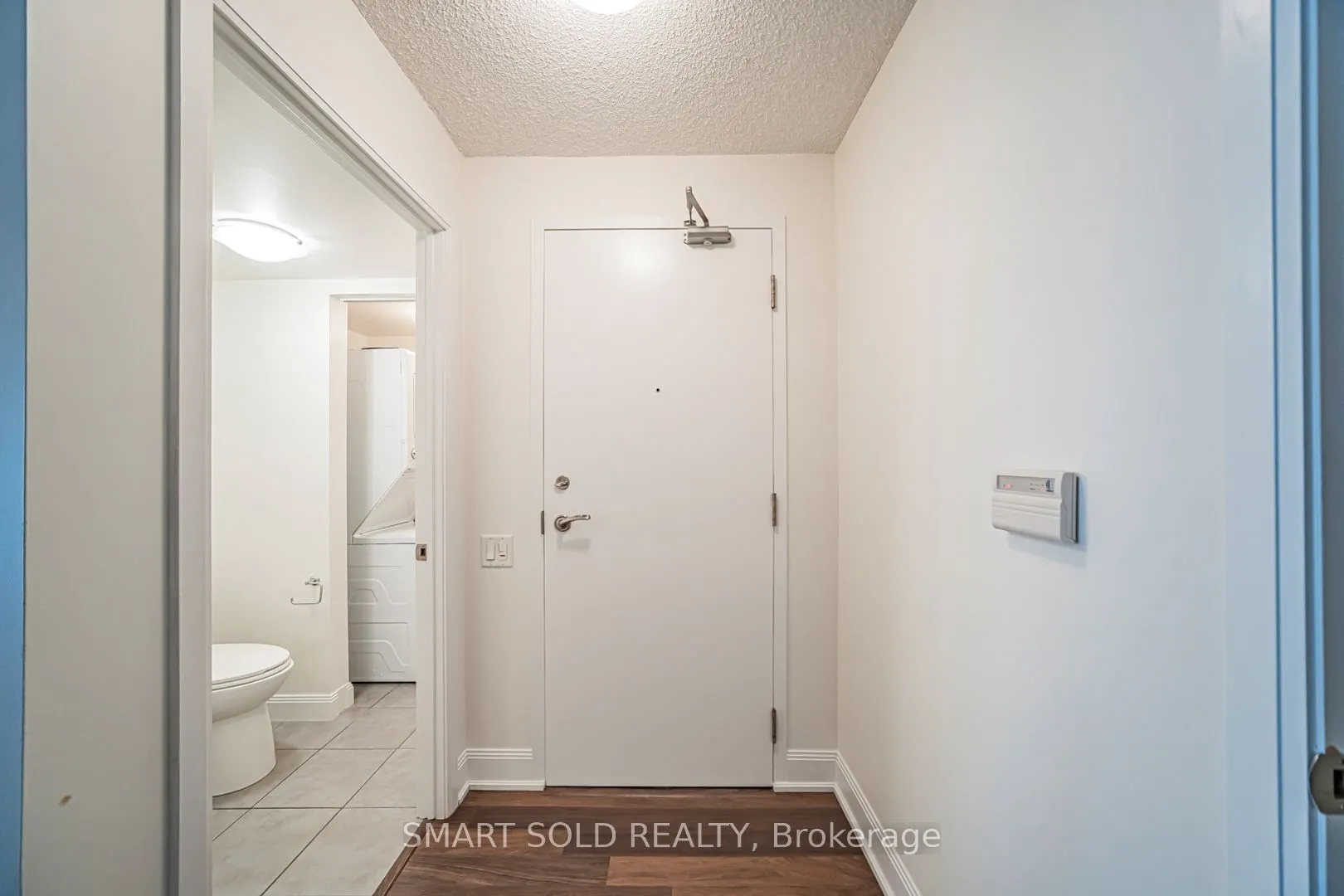 2191 Yonge Street, #901