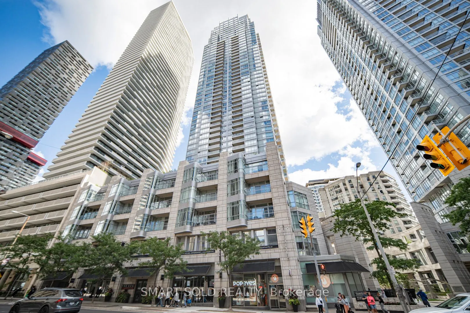 2191 Yonge Street, #901