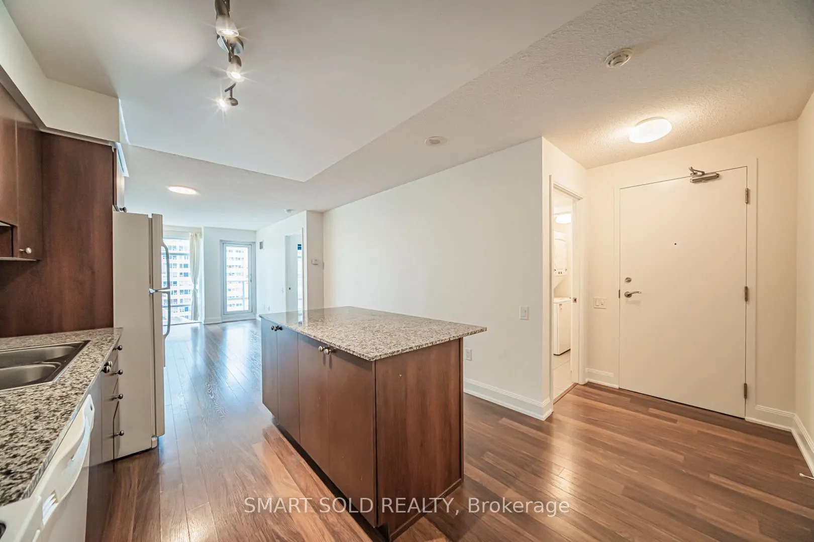 2191 Yonge Street, #901