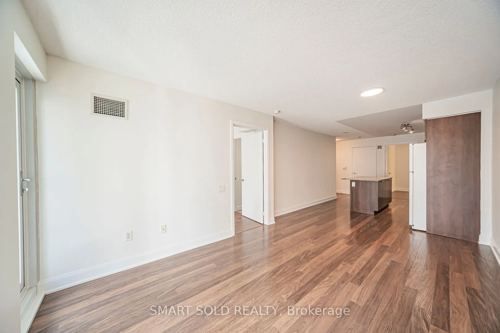2191 Yonge Street, #901