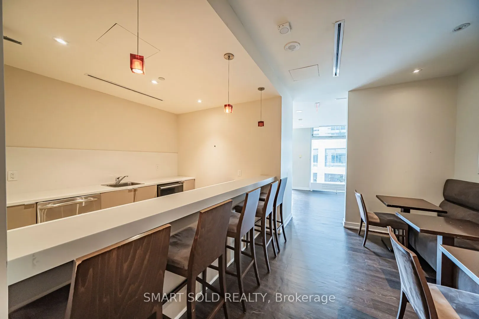 2191 Yonge Street, #901