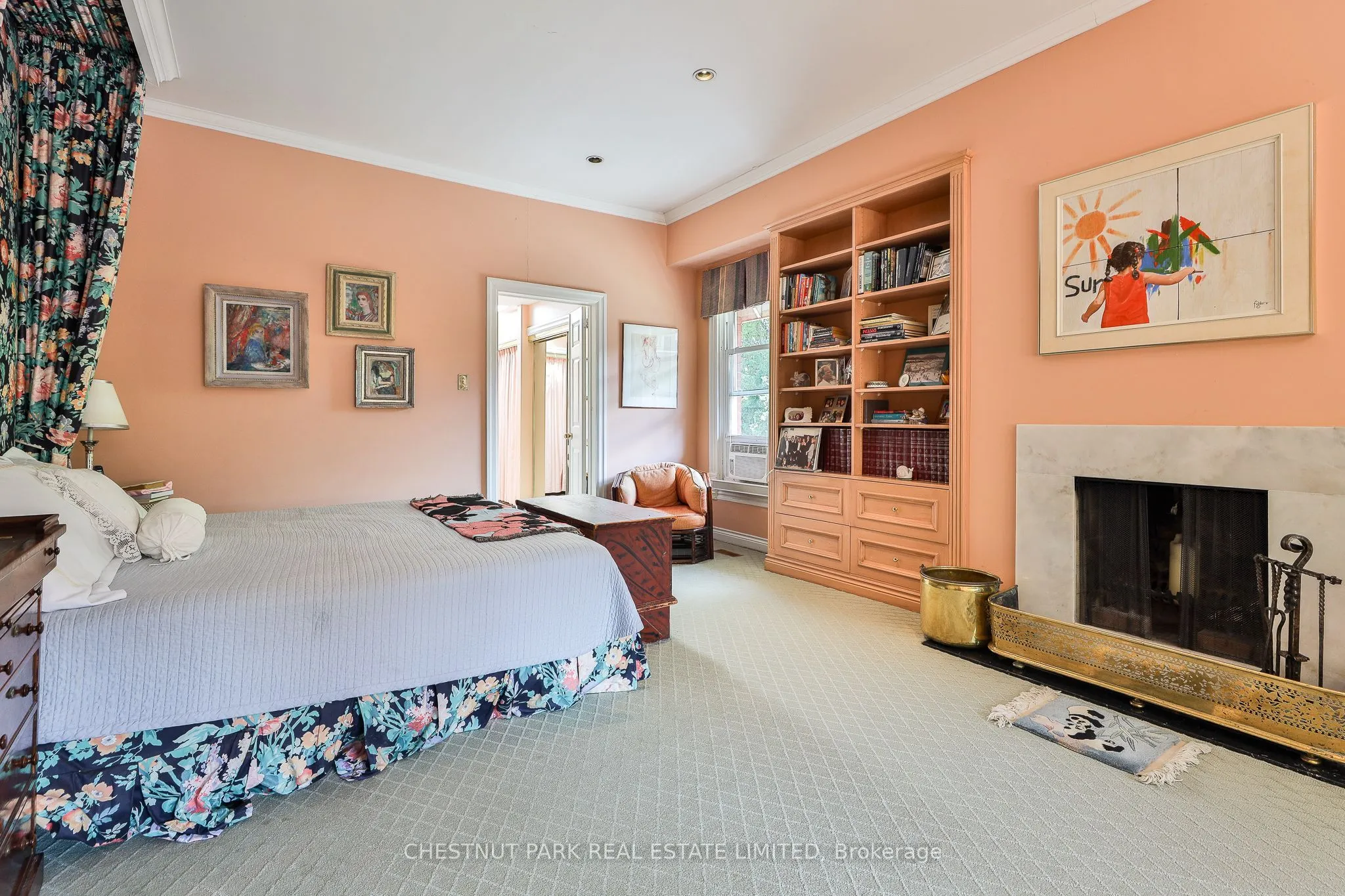 10 Maple Avenue