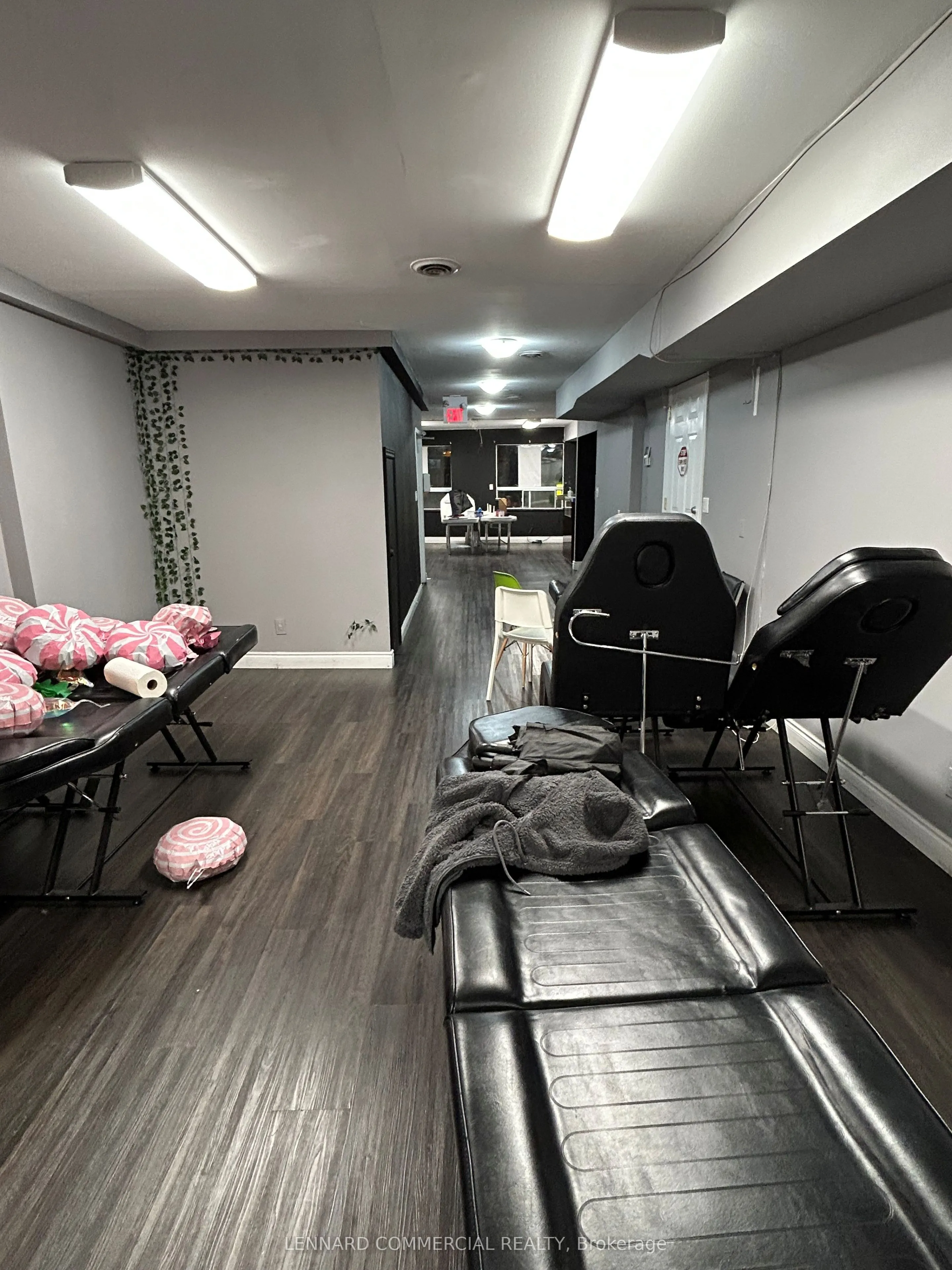 2350 Yonge Street, #2nd Floor