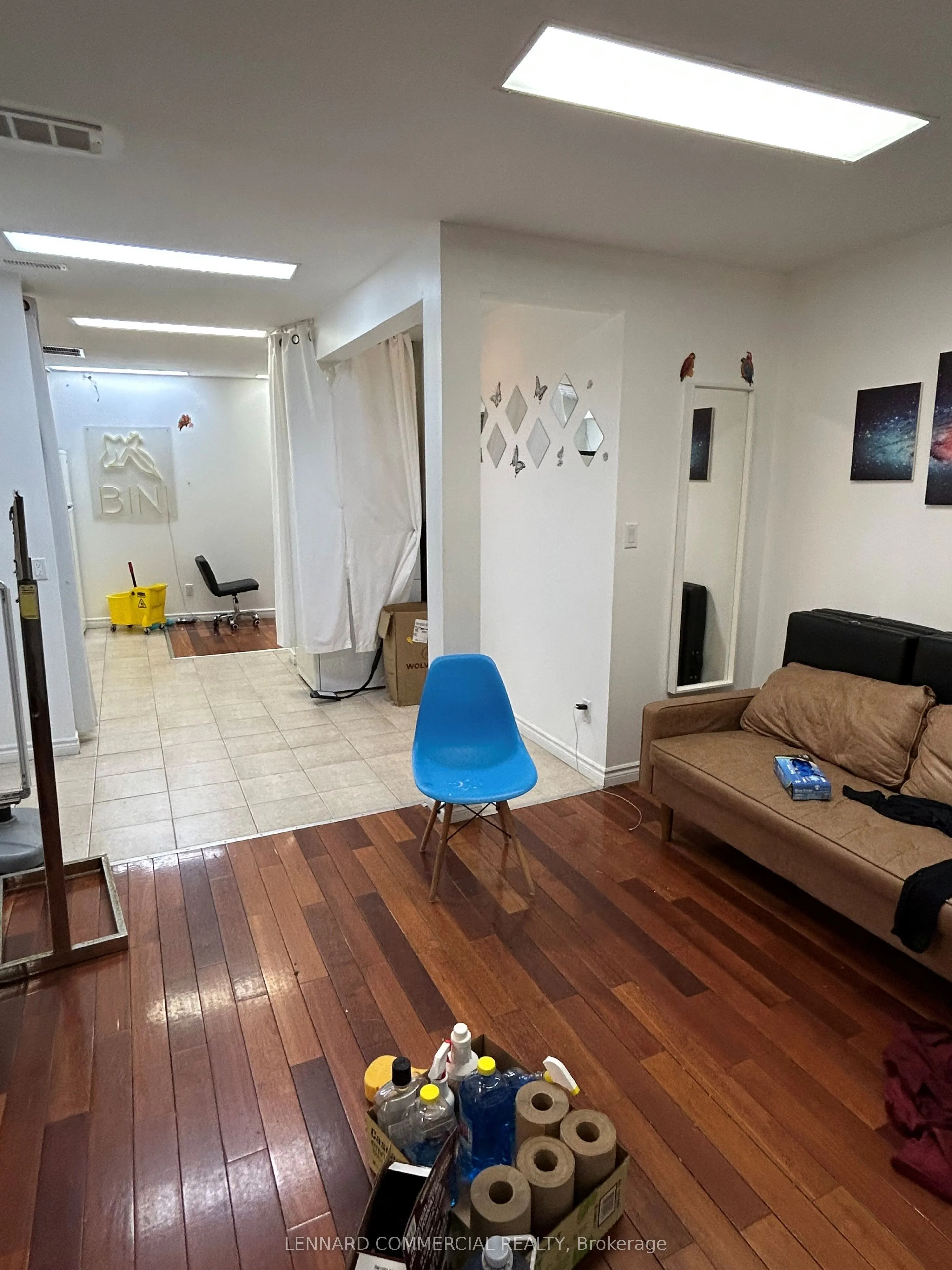 2350 Yonge Street, #3rd Floor