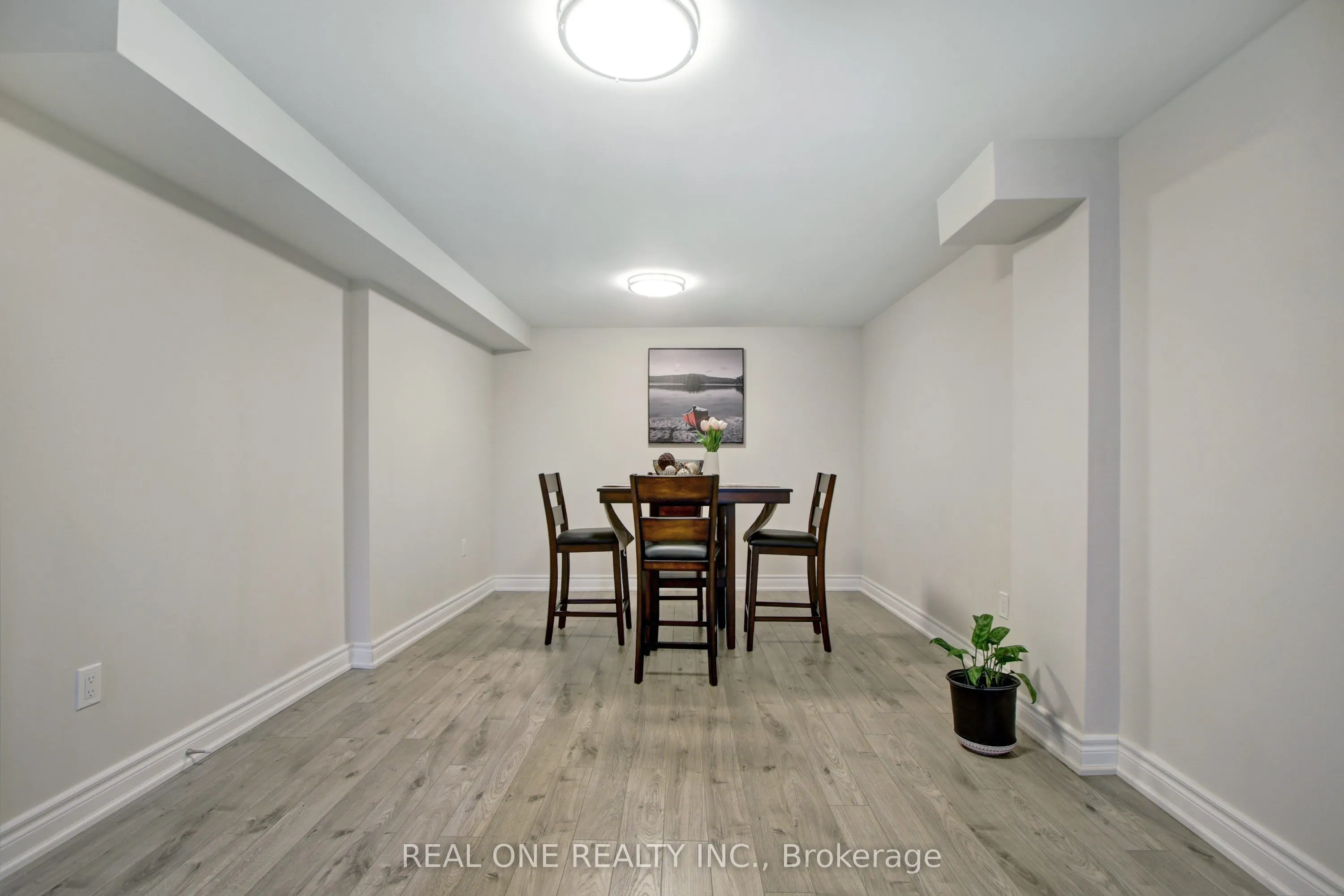 136 Waterloo Avenue, #Basement