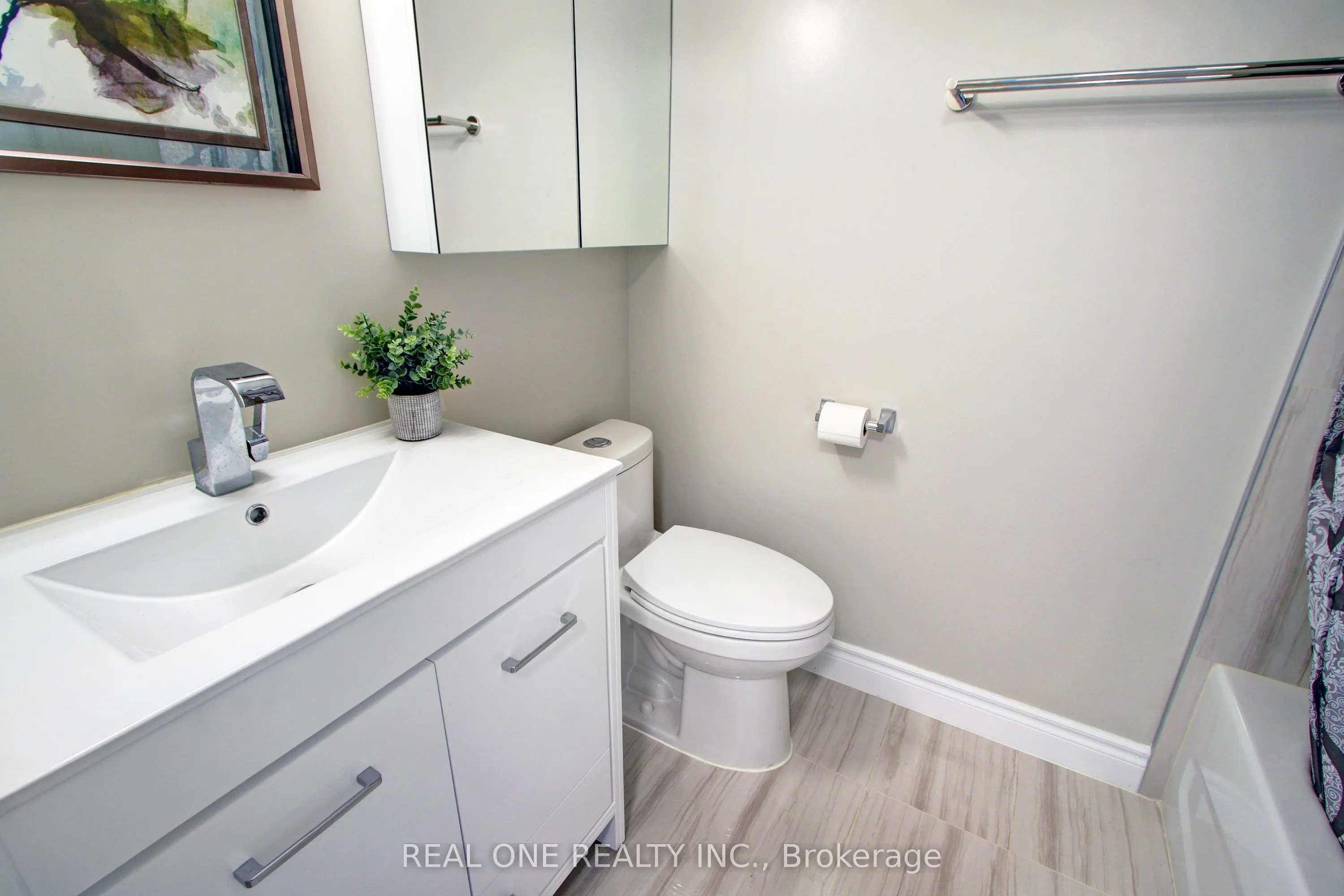 136 Waterloo Avenue, #Basement