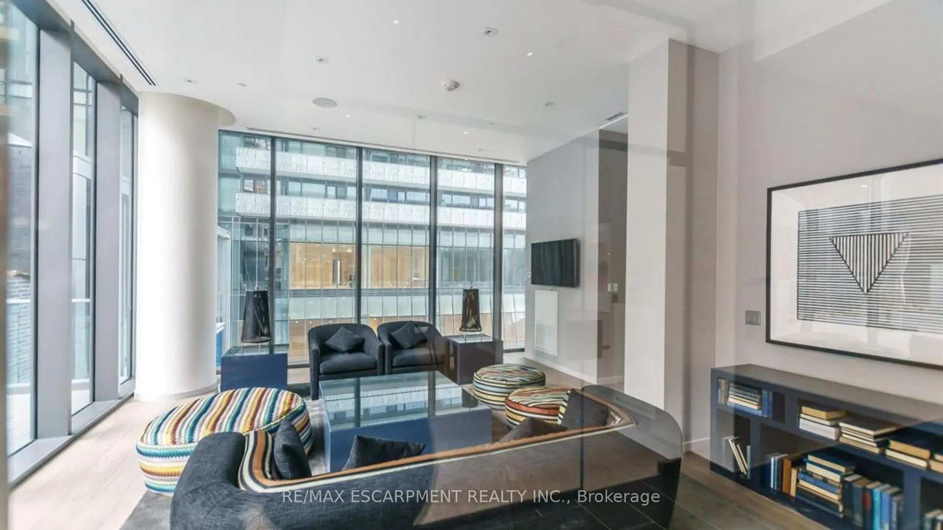 42 Charles Street E, #2409