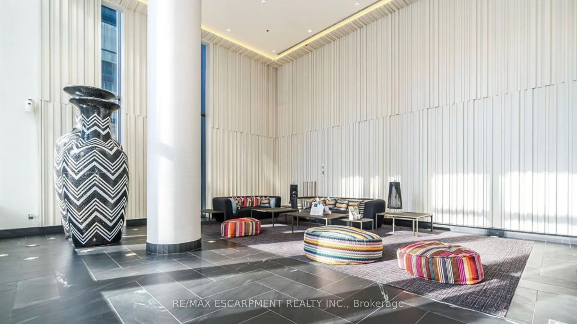 42 Charles Street E, #2409