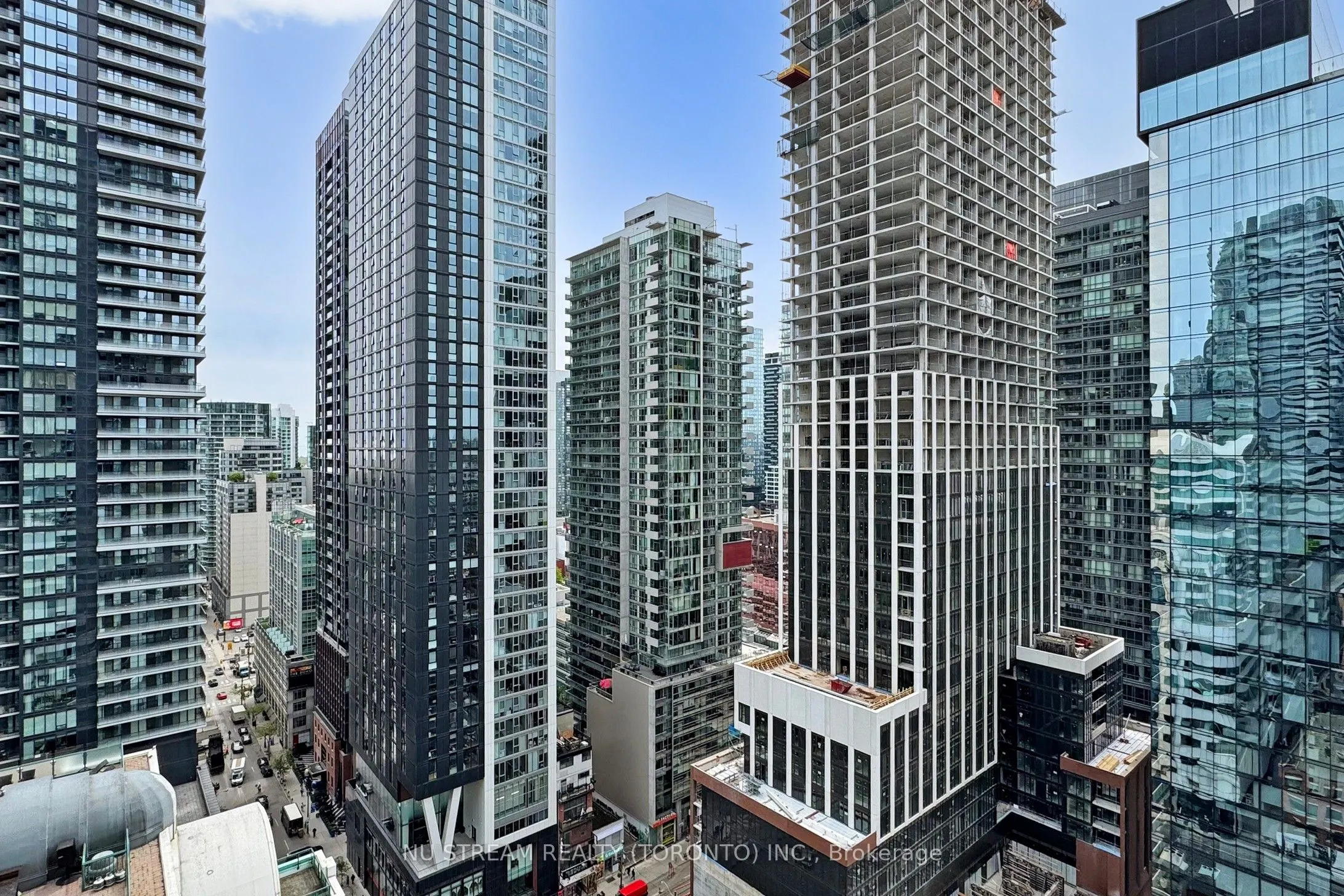 87 Peter Street, #2302