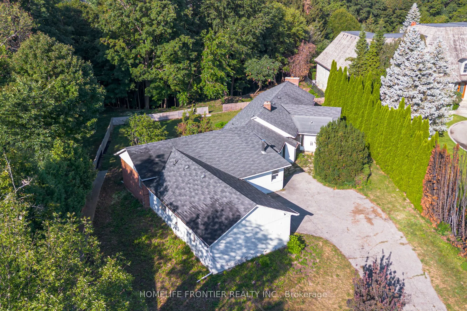 78 Arjay Crescent