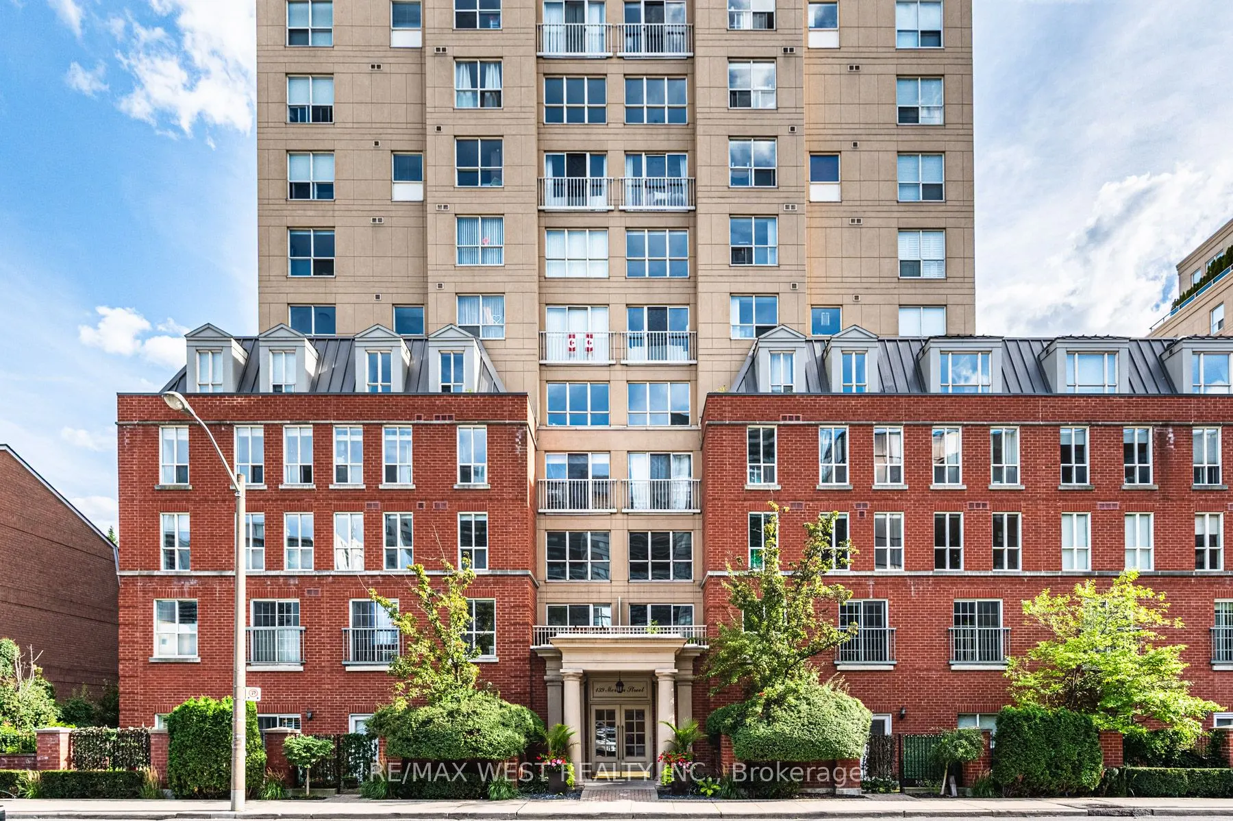 139 Merton Street, #430