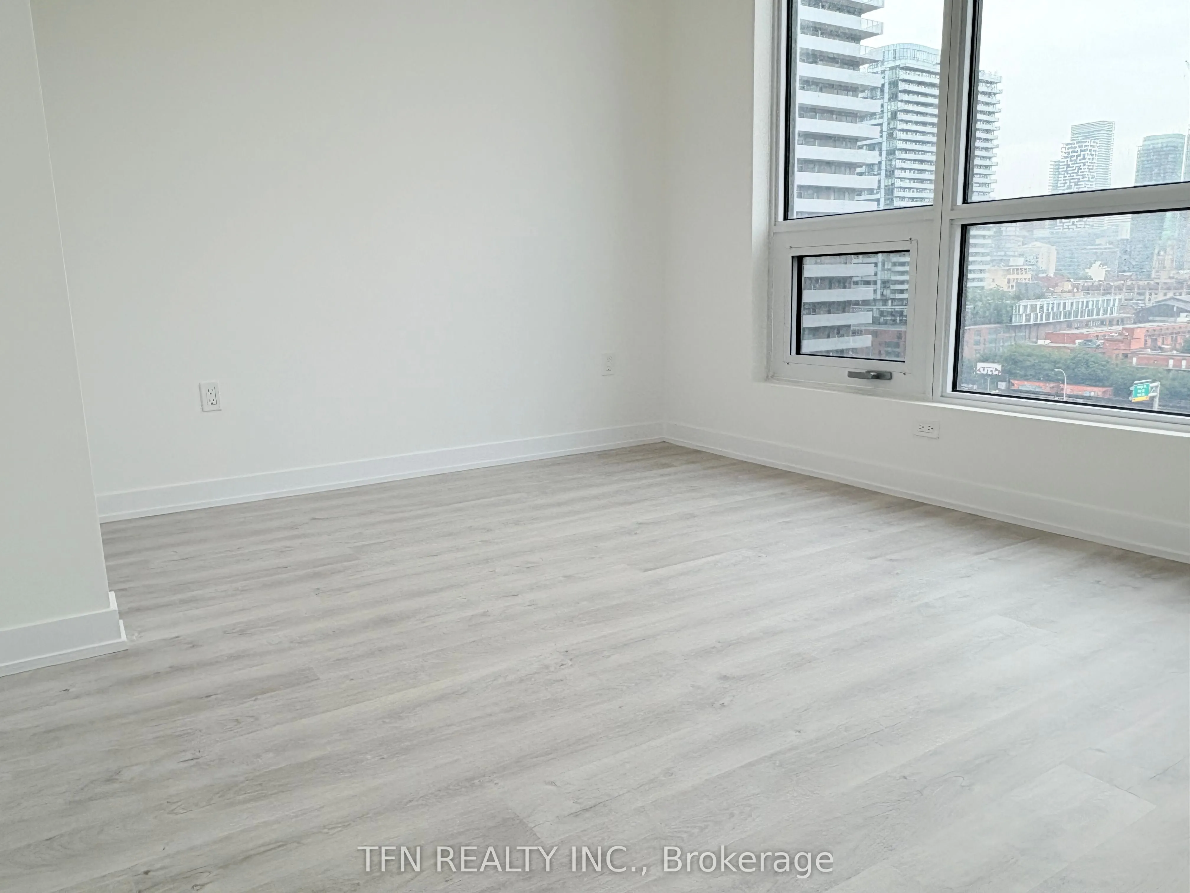 15 Richardson Street, #1205