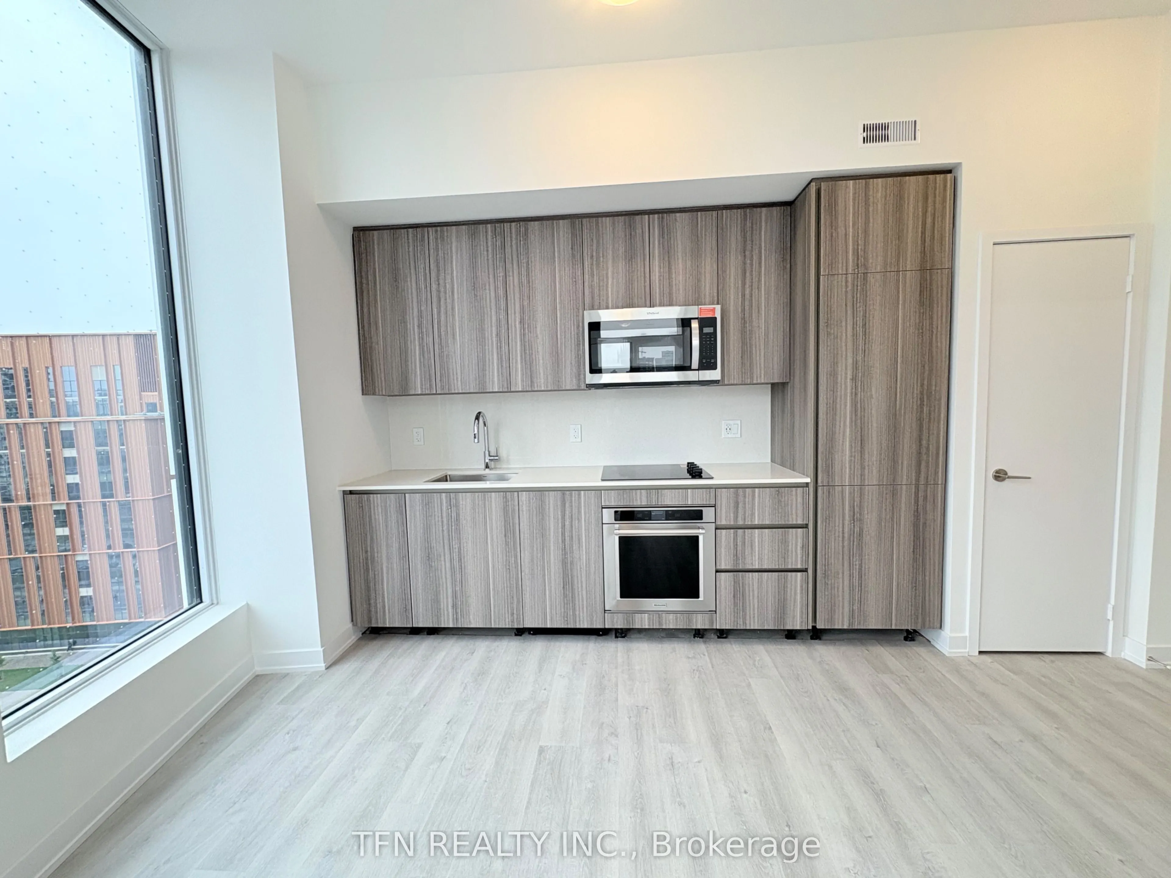 15 Richardson Street, #1205