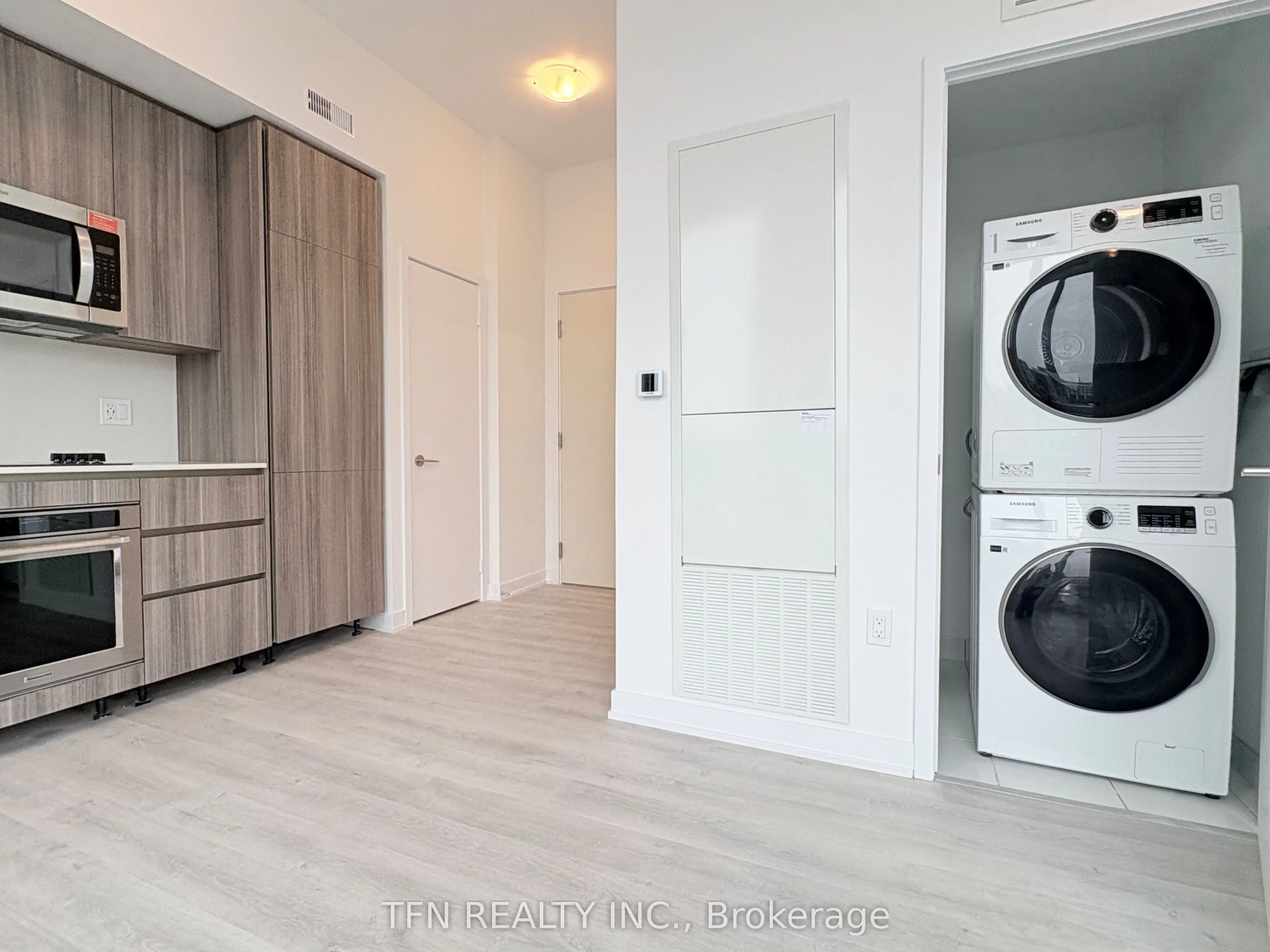 15 Richardson Street, #1205