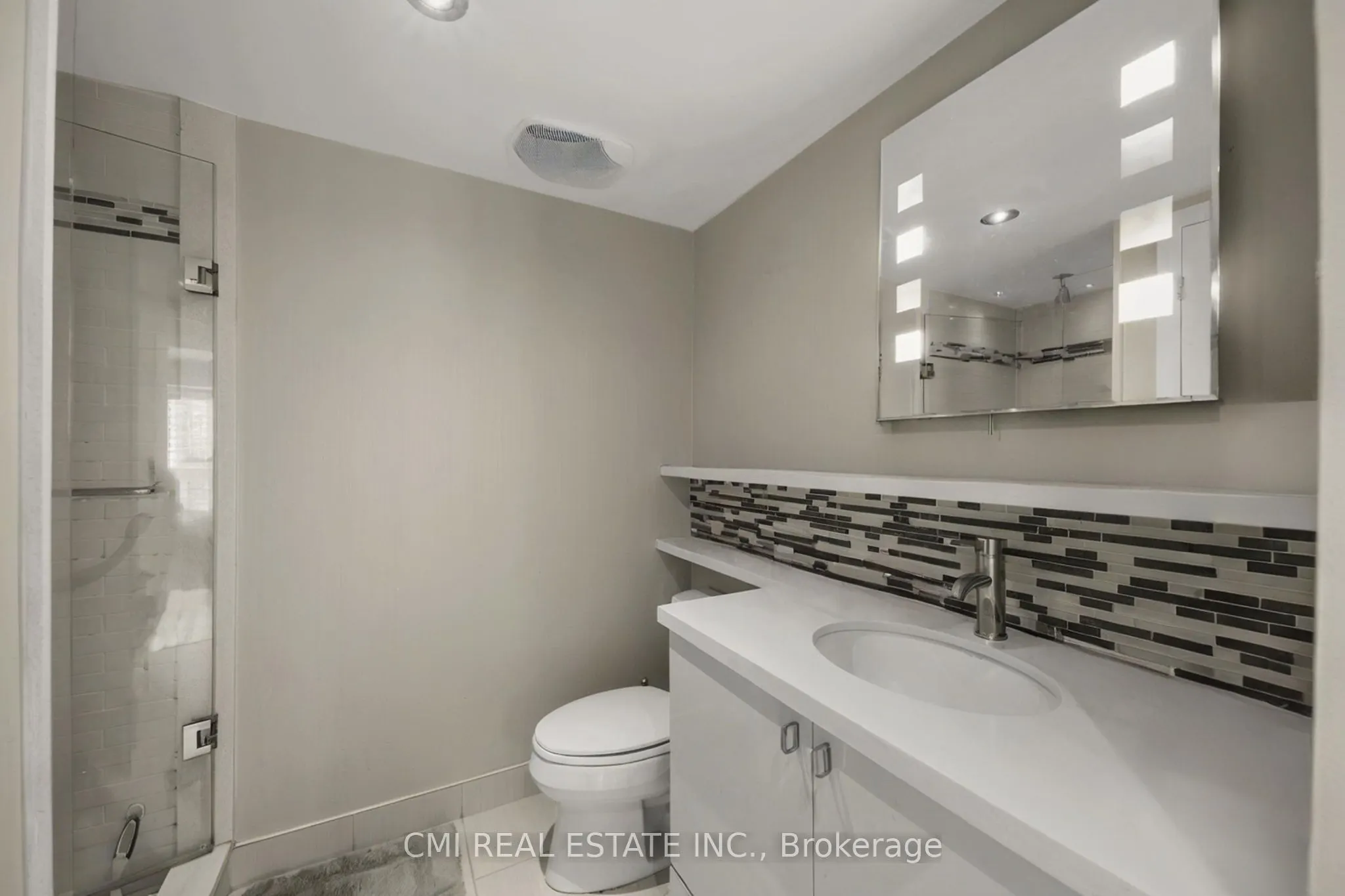 18 Yonge Street, #2603