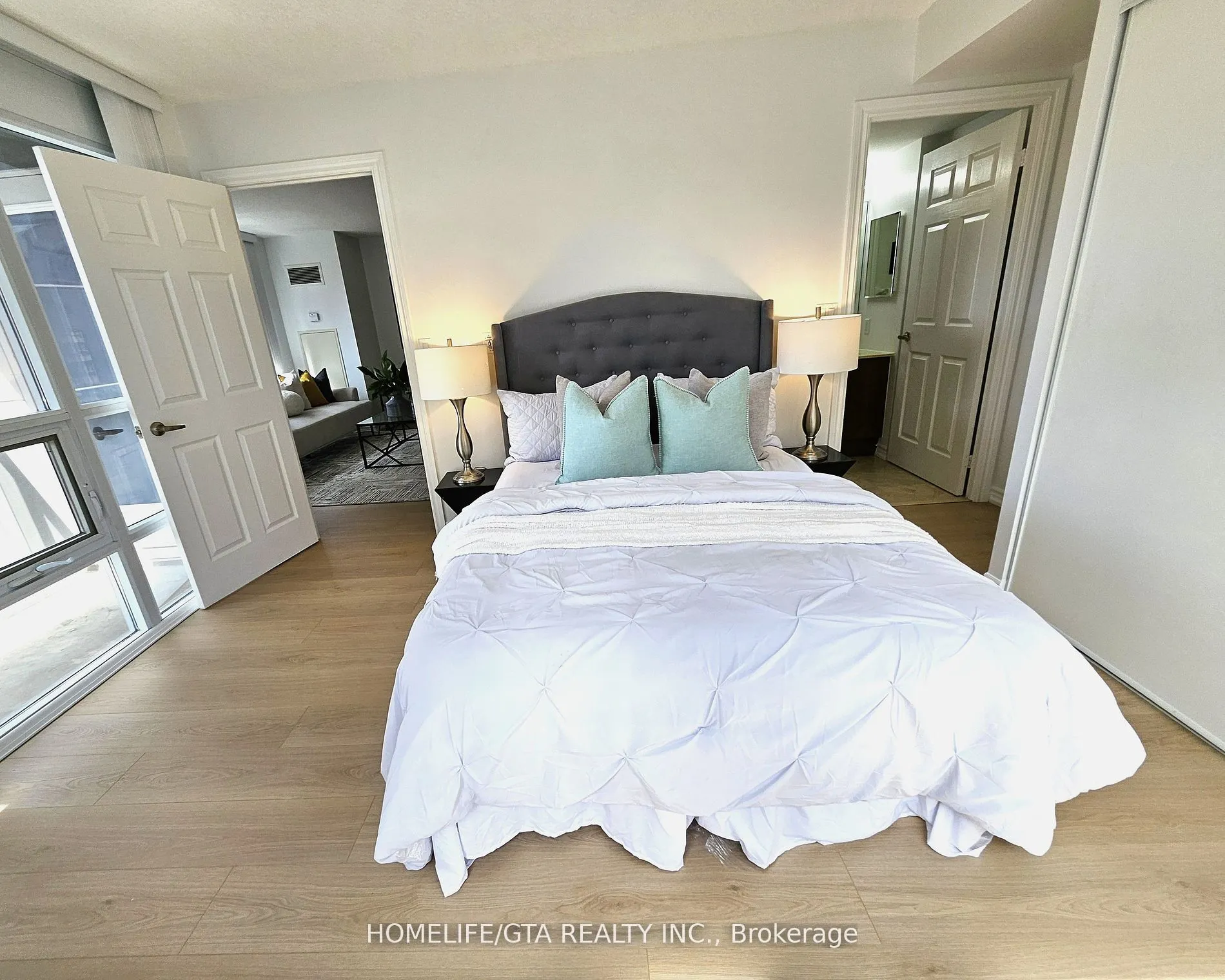 761 Bay Street, #1509