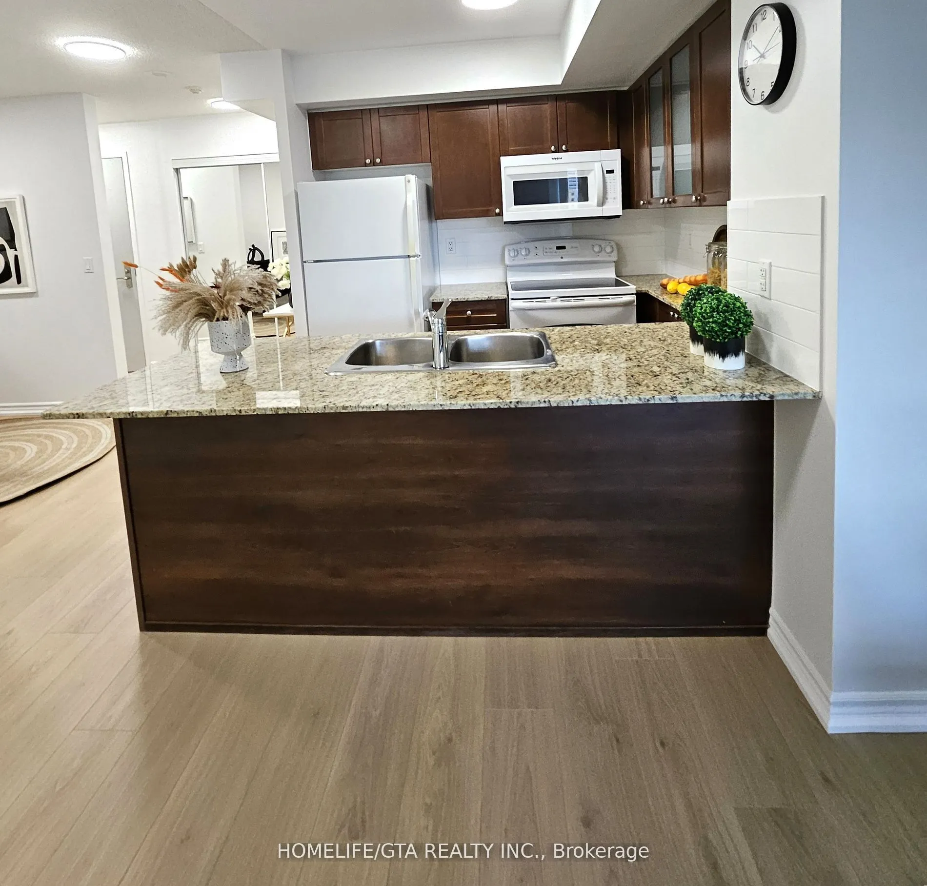 761 Bay Street, #1509