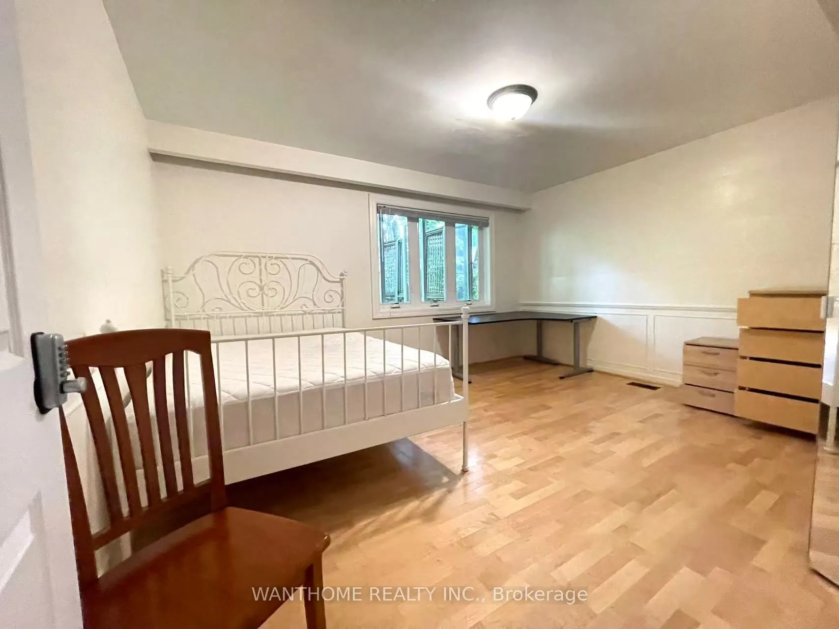 185 Burbank Drive