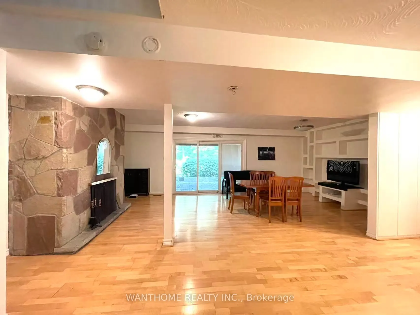 185 Burbank Drive