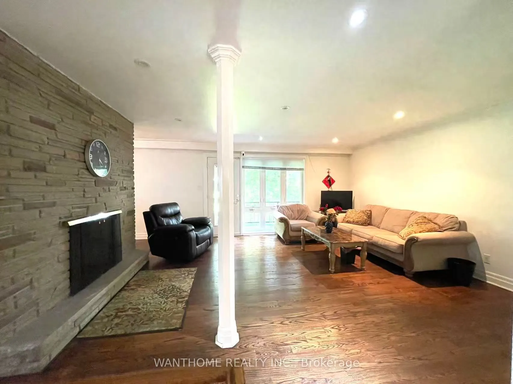 185 Burbank Drive