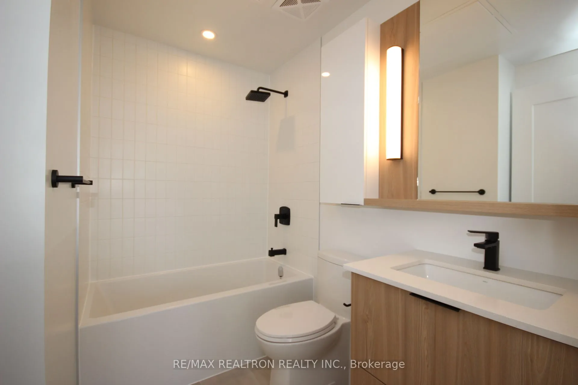 5 Defries Street, #622