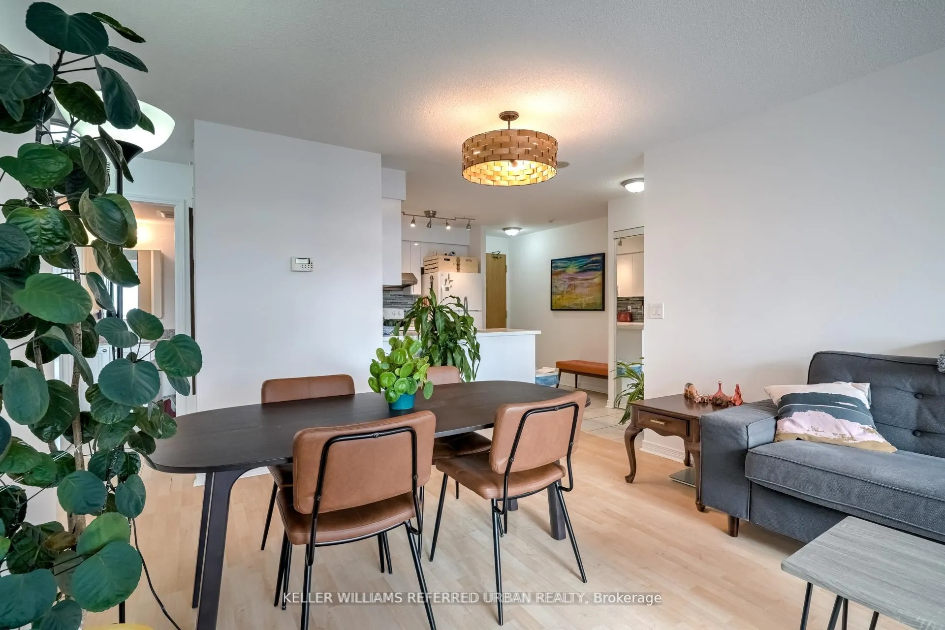 5500 Yonge Street, #1605