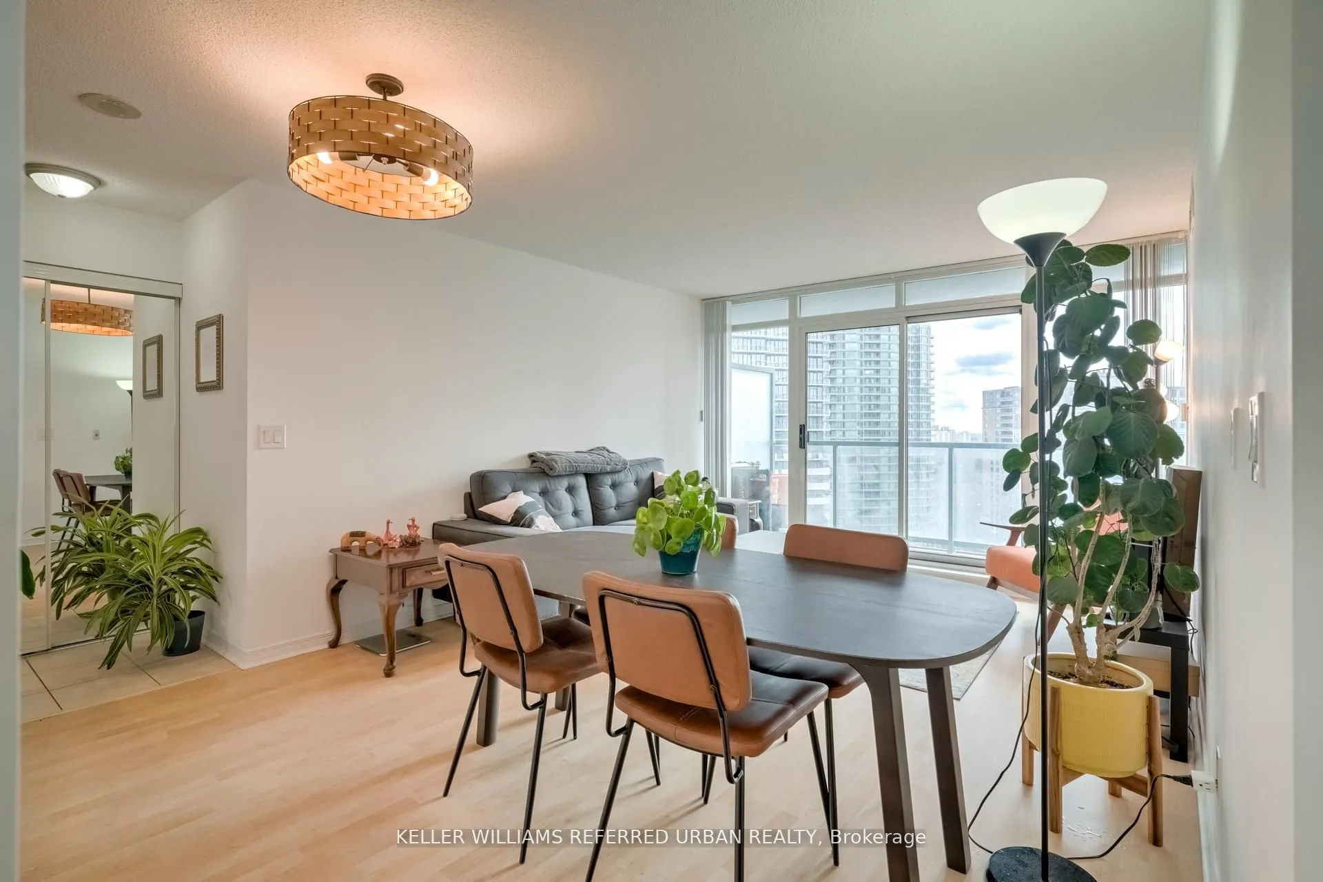 5500 Yonge Street, #1605