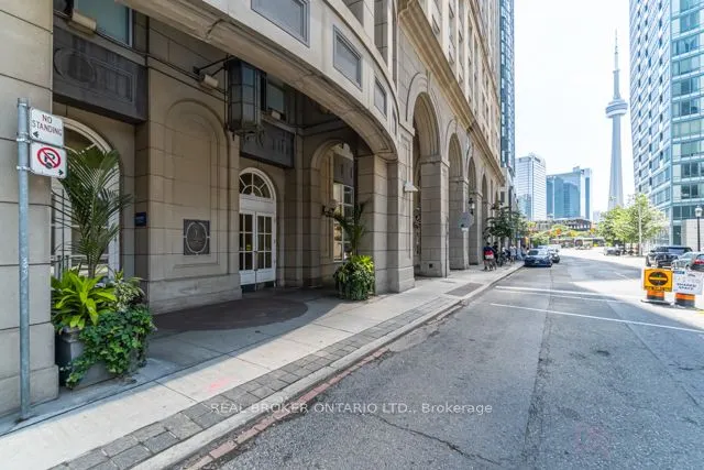 25 The Esplanade Street, #1003