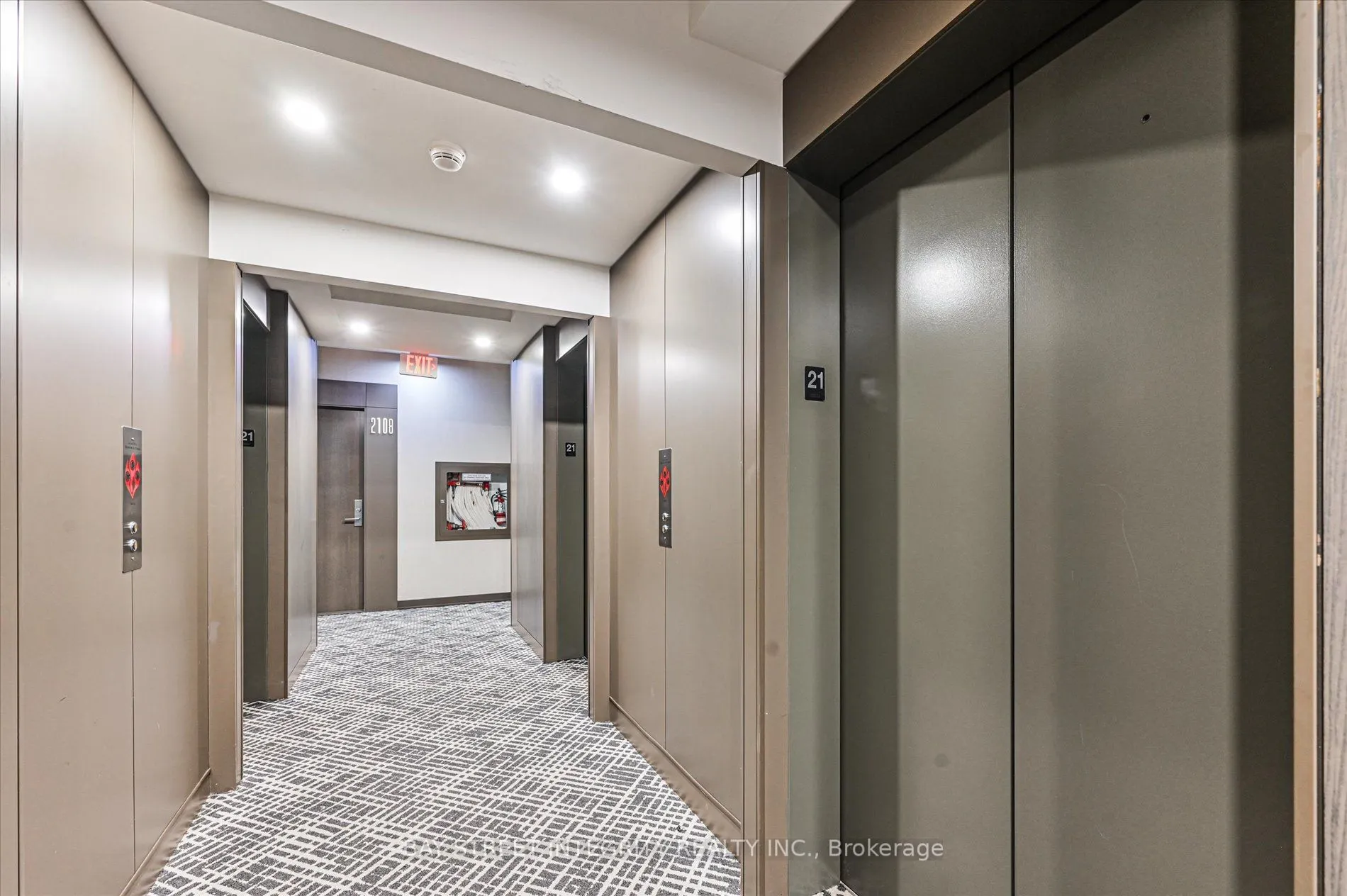 101 Charles Street E, #2103