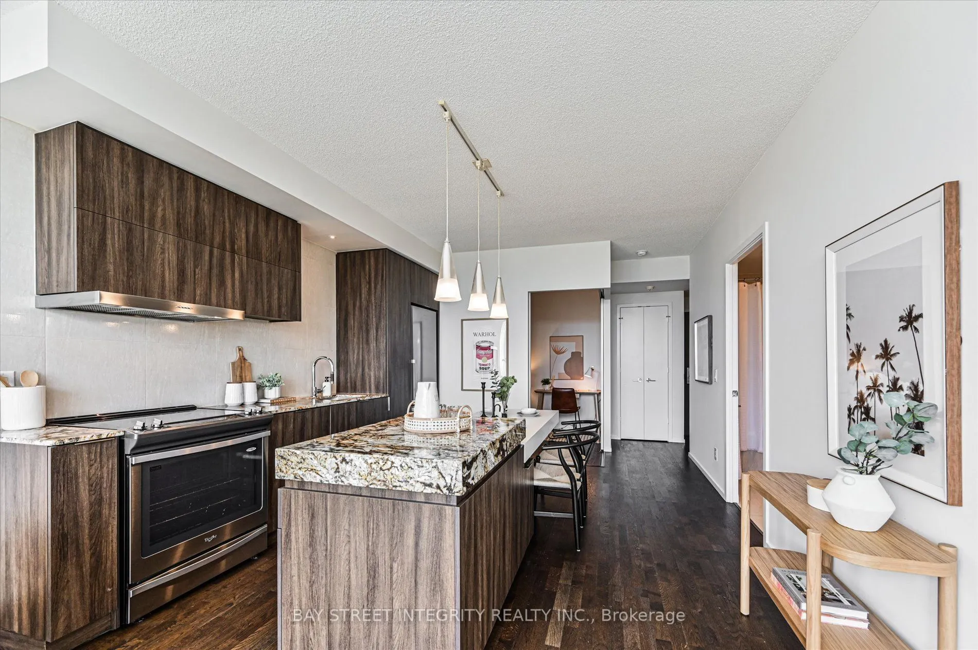 101 Charles Street E, #2103