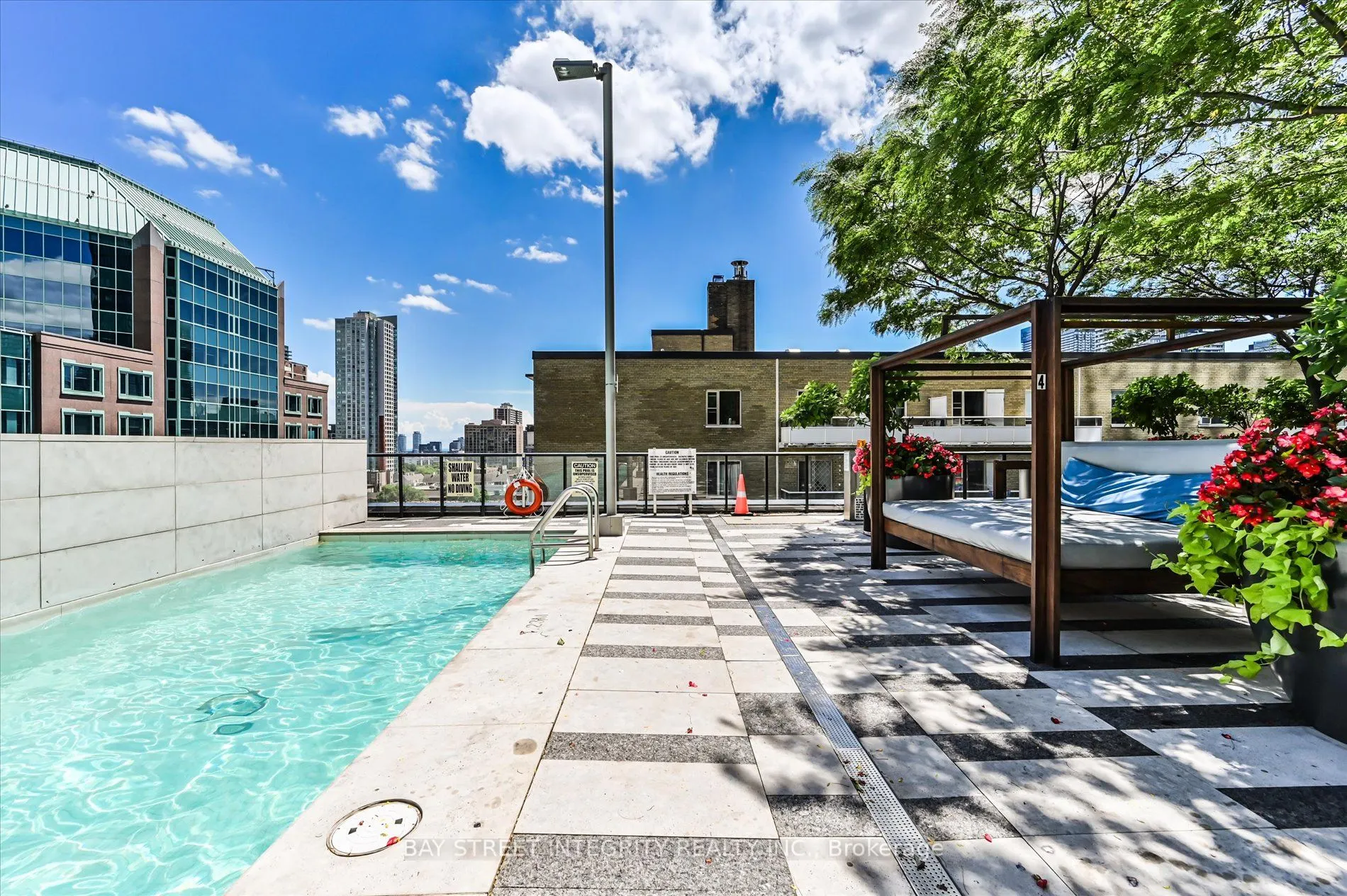101 Charles Street E, #2103