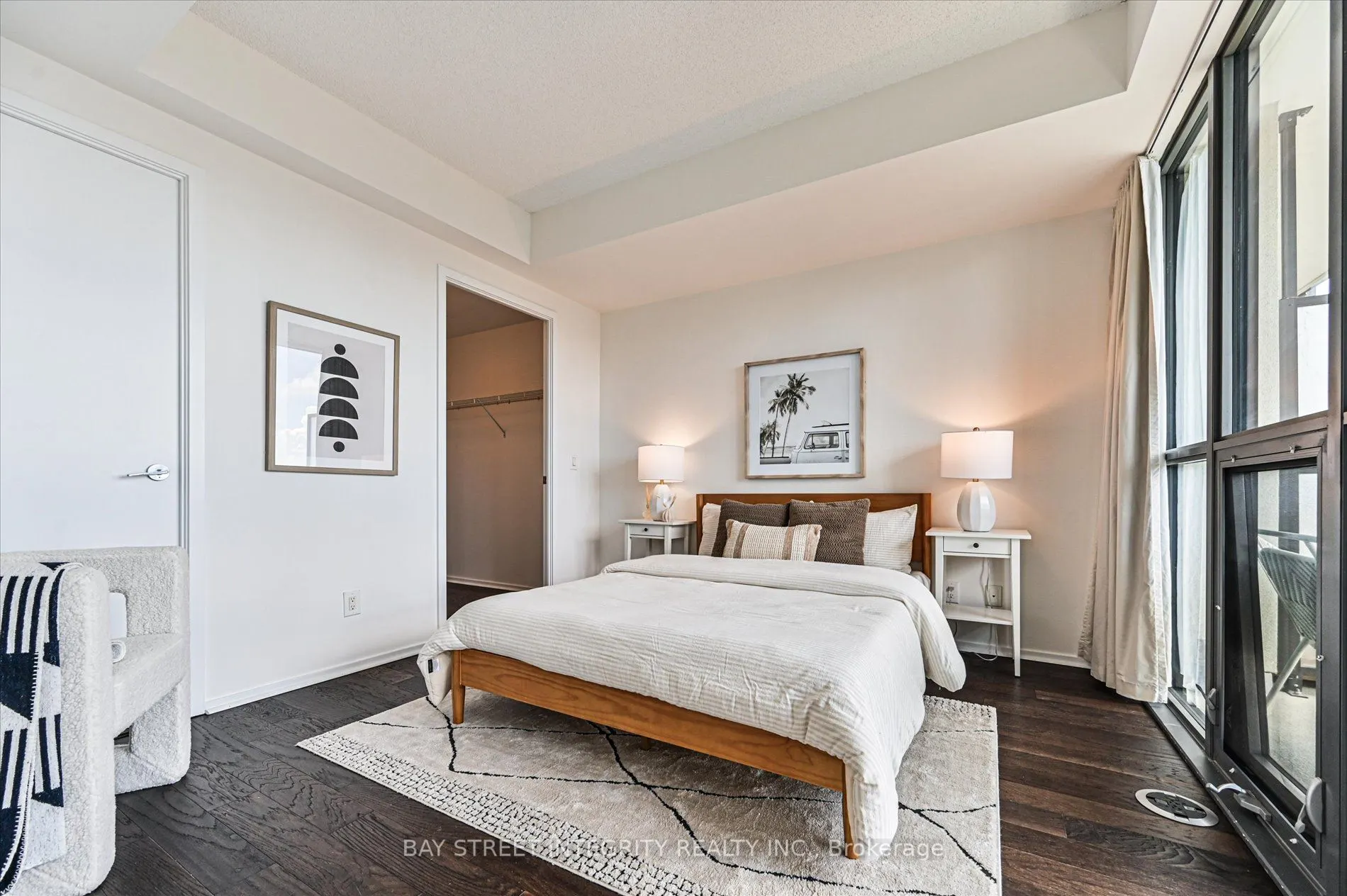 101 Charles Street E, #2103